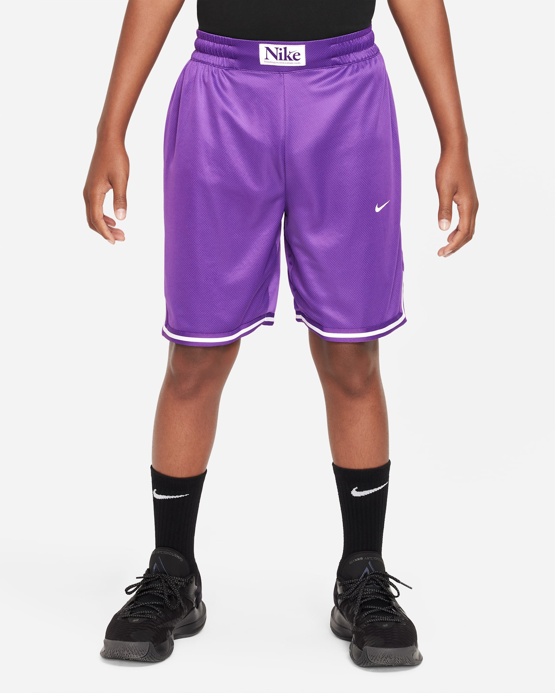 Nike DNA Culture of Basketball Older Kids' Reversible Basketball Shorts - Purple Cosmos/Purple Cosmos/White