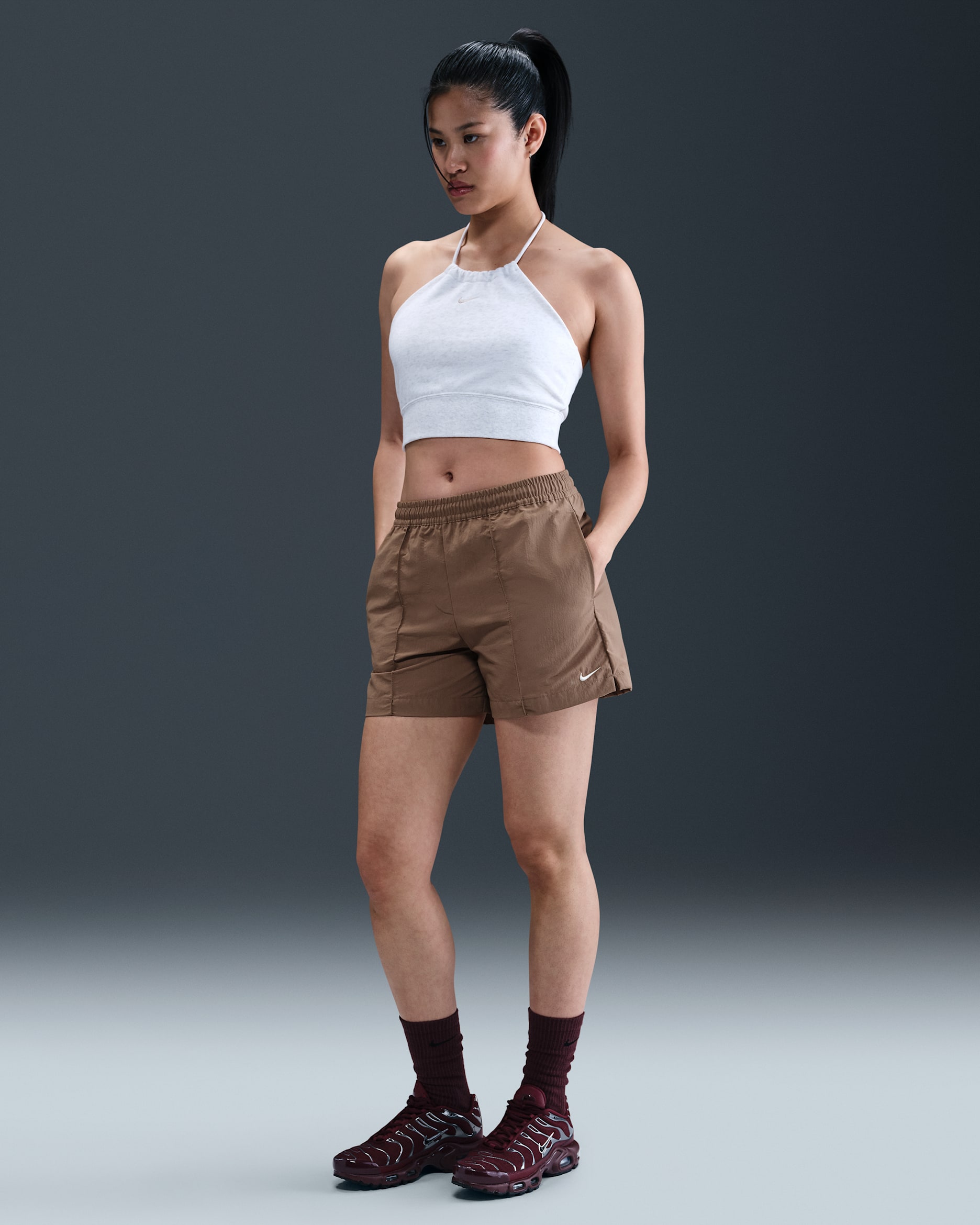 Nike Sportswear Everything Wovens Women's Mid-Rise 12.5cm (approx.) Shorts - Mink Brown/White