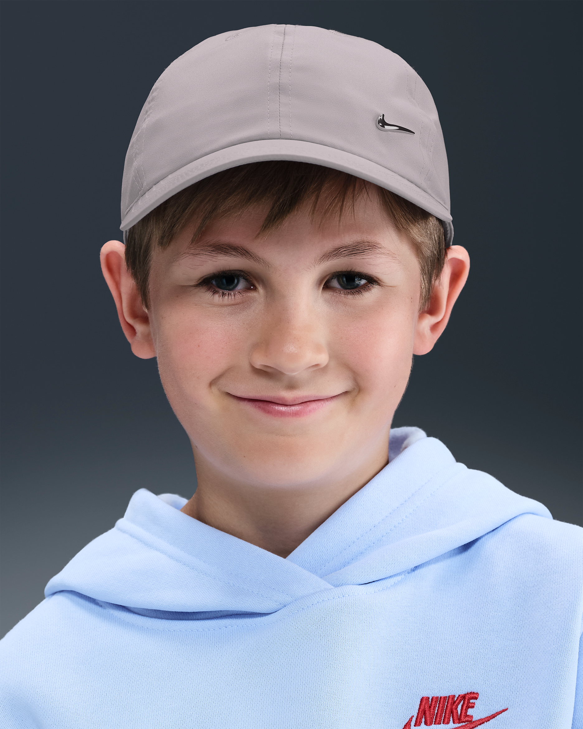 Cappello destrutturato con Swoosh in metallo Nike Dri-FIT Club – Bambini - Platinum Violet/Argento metallizzato