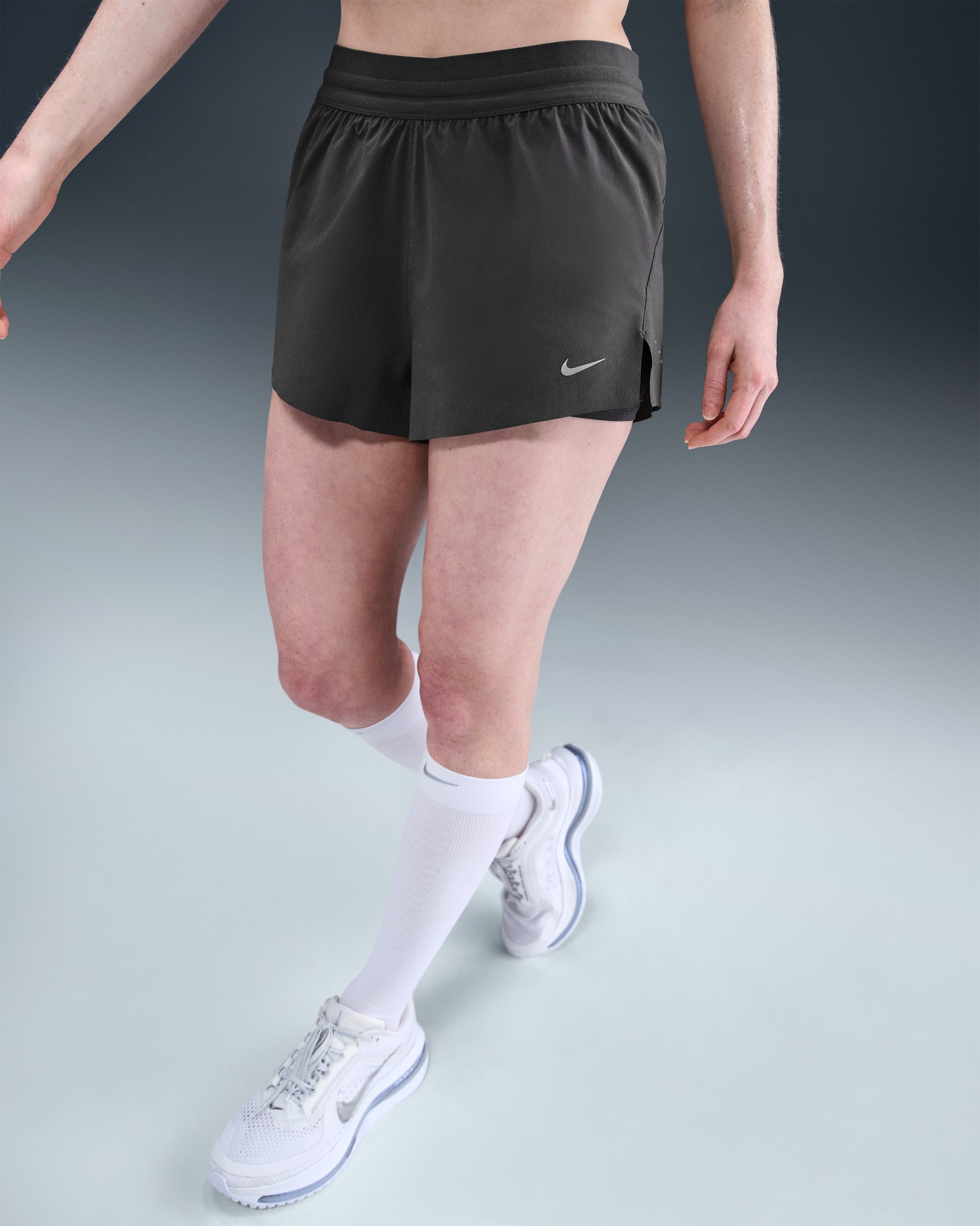 Nike Swift Women's Dri-FIT Mid-Rise 2-in-1 Running Shorts