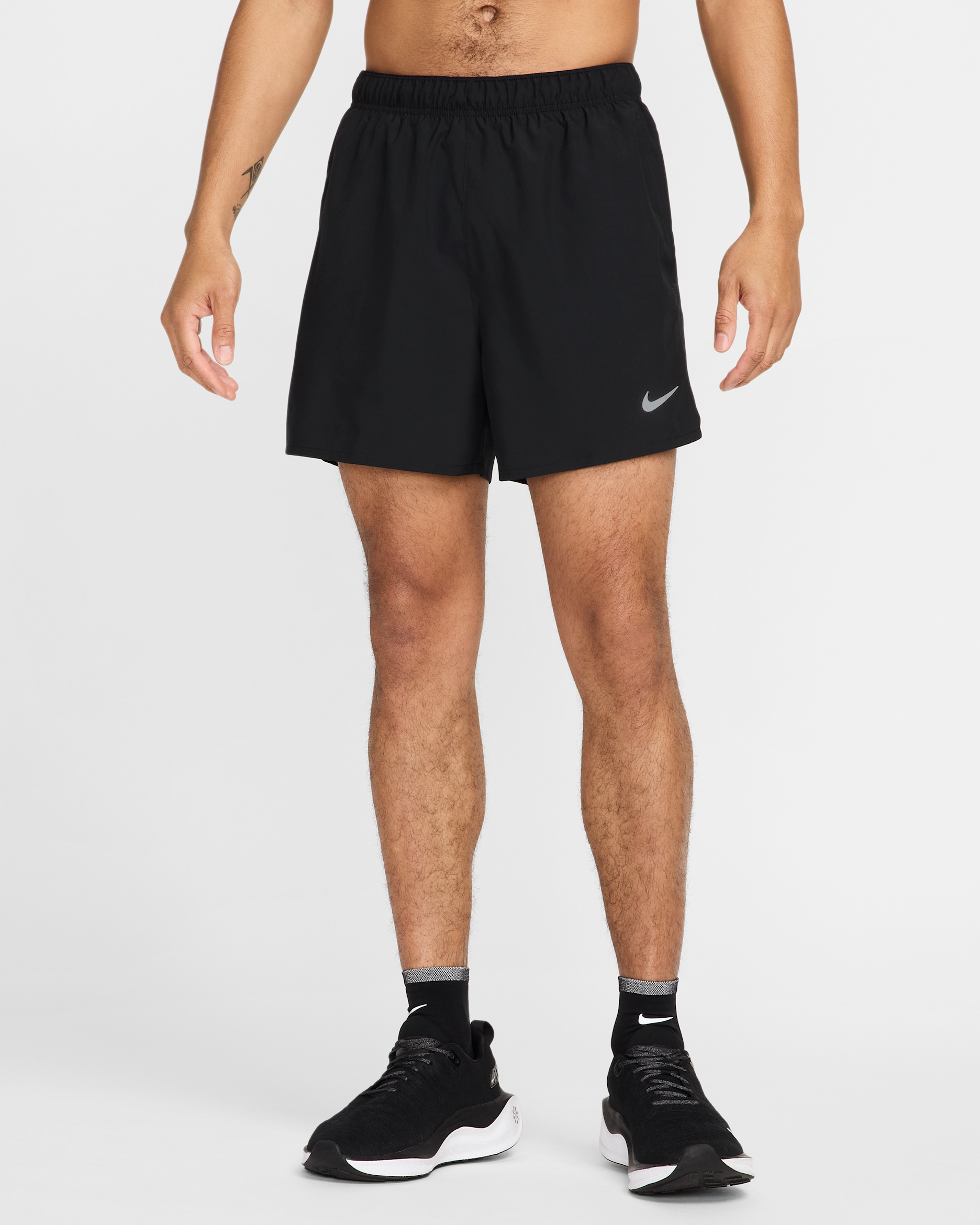 Nike Challenger Men's Dri-FIT 12.5cm (approx.) 2-in-1 Versatile Shorts - Black/Black/Black