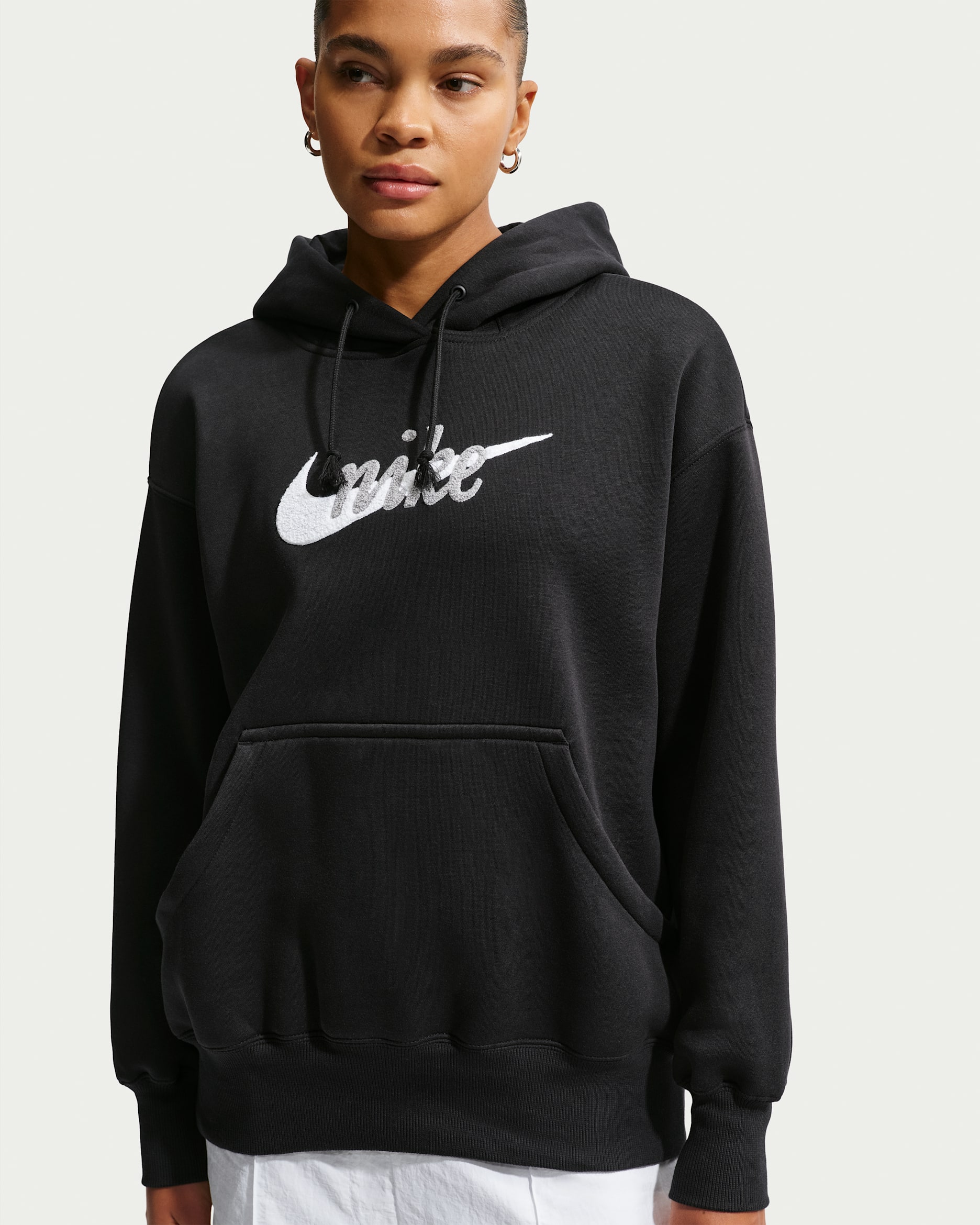 Nike Sportswear Phoenix Fleece ekstra stor hettegenser med logo til dame - Svart/Summit White