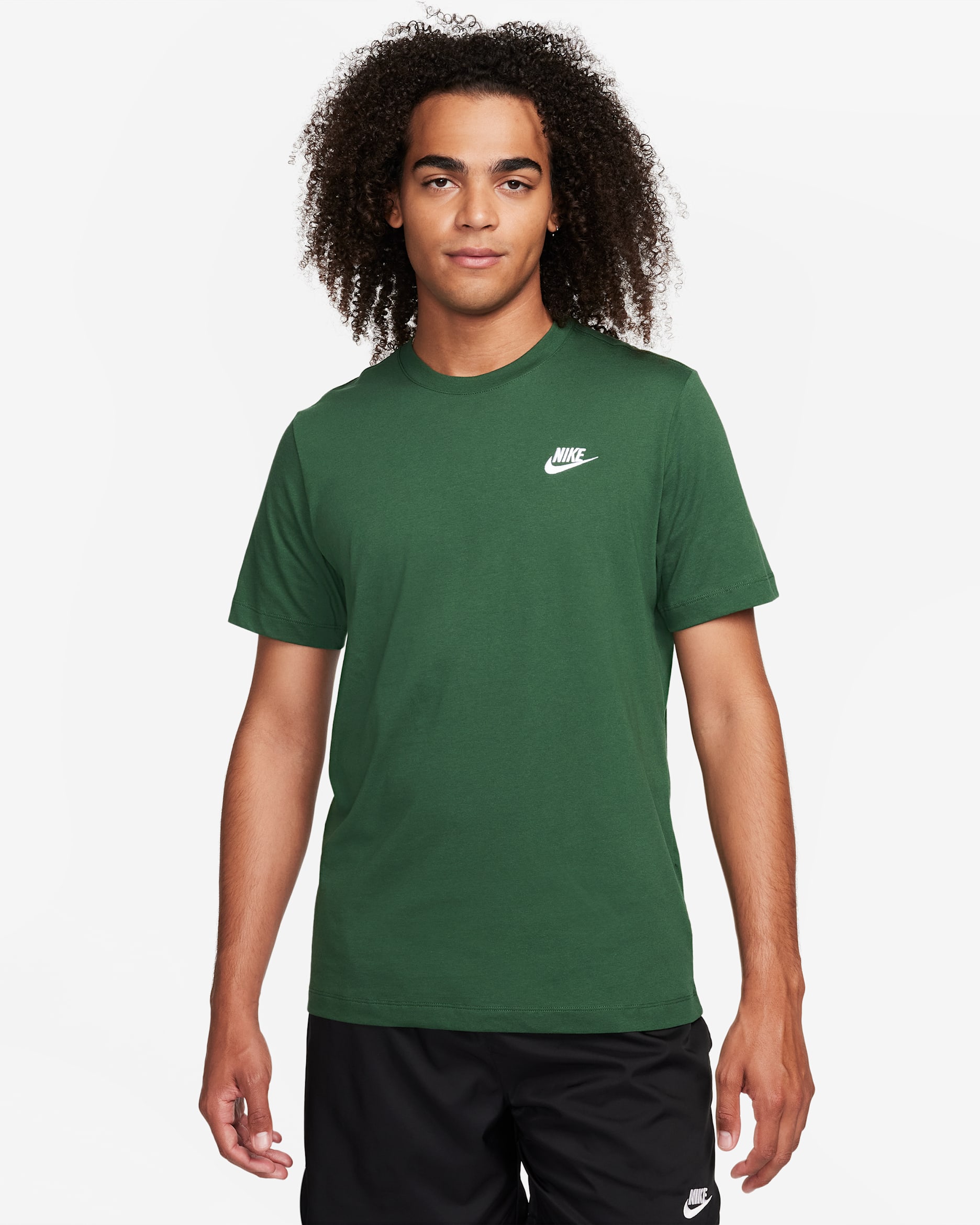 Nike Sportswear Club 男款 T 恤 - Fir