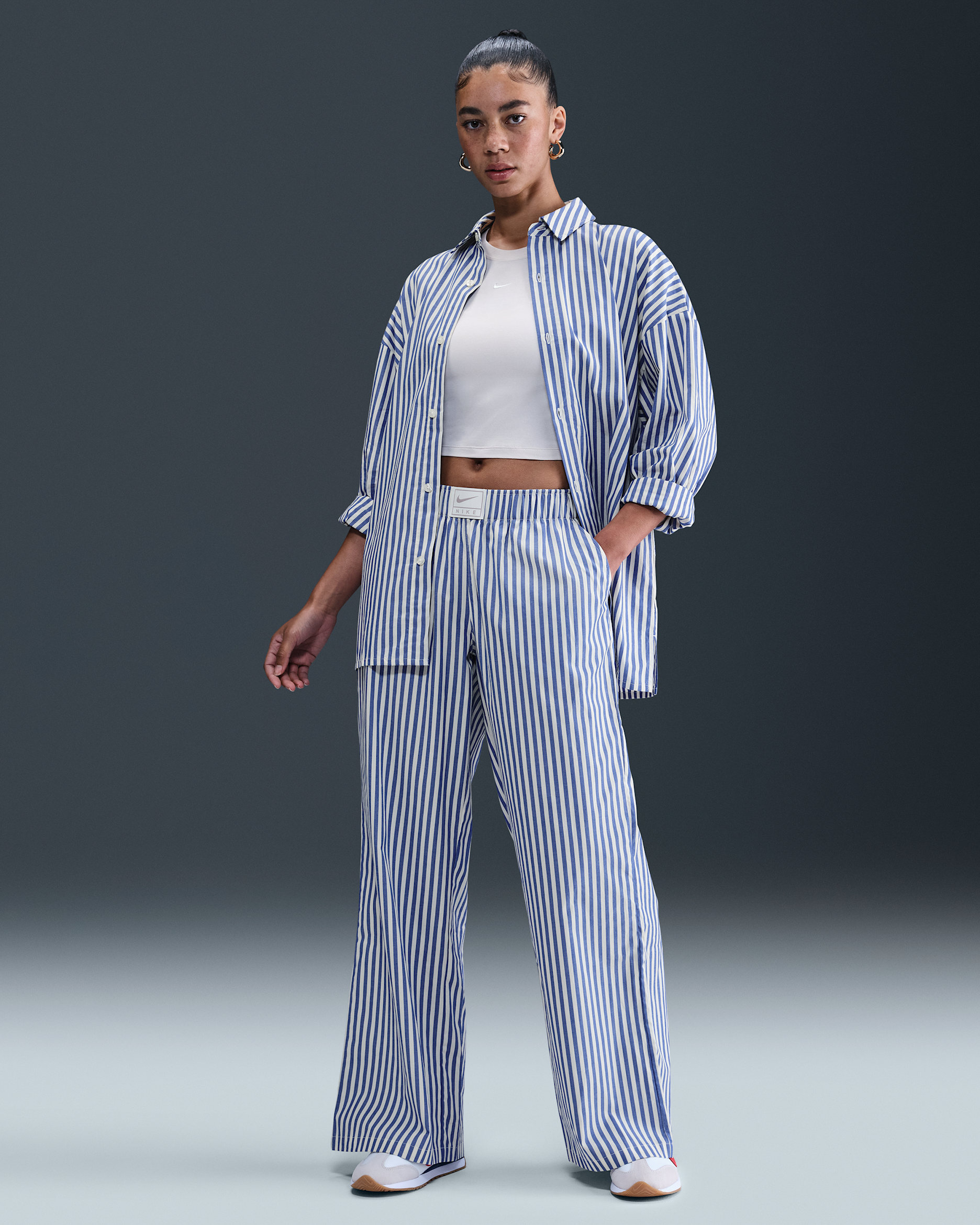 Nike Sportswear Chill Poplin Women's Mid-Rise Loose Striped Trousers - Game Royal/Sail/Black