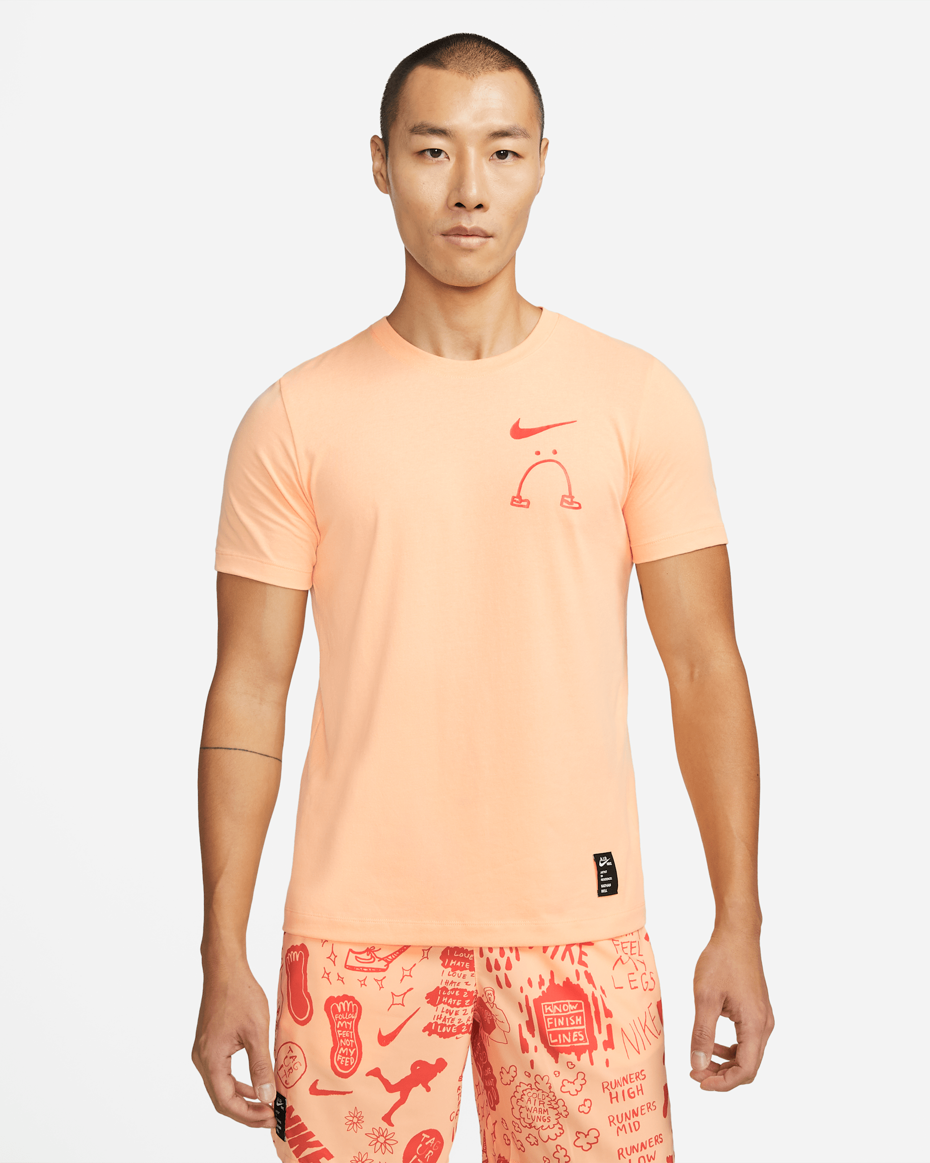 เสื้อยืดวิ่งผู้ชาย Nike Dri-FIT Nathan Bell - Orange Chalk