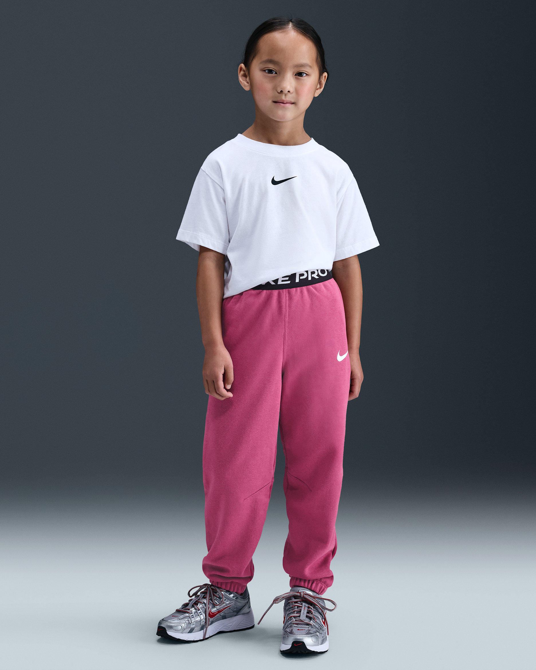 Nike Pro Dri-FIT-Jogger (jüngere Kinder) - Sweet Beet