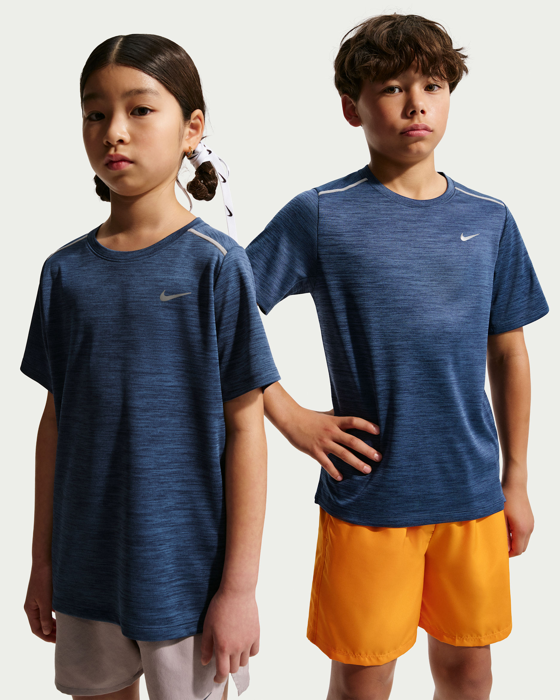 Nike Miler Older Kids' Dri-FIT Short-Sleeve Top - Mystic Navy/Midnight Navy/Heather