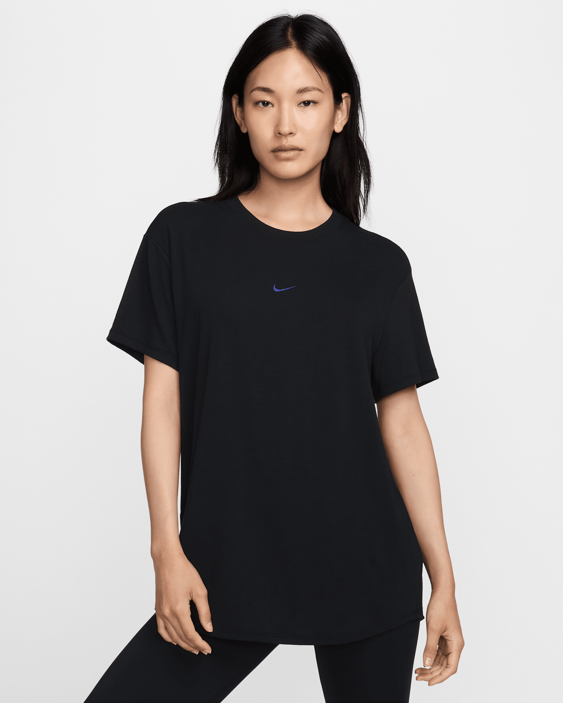 Nike One Relaxed Women's Dri-FIT Short-Sleeve Top - Black/Concord