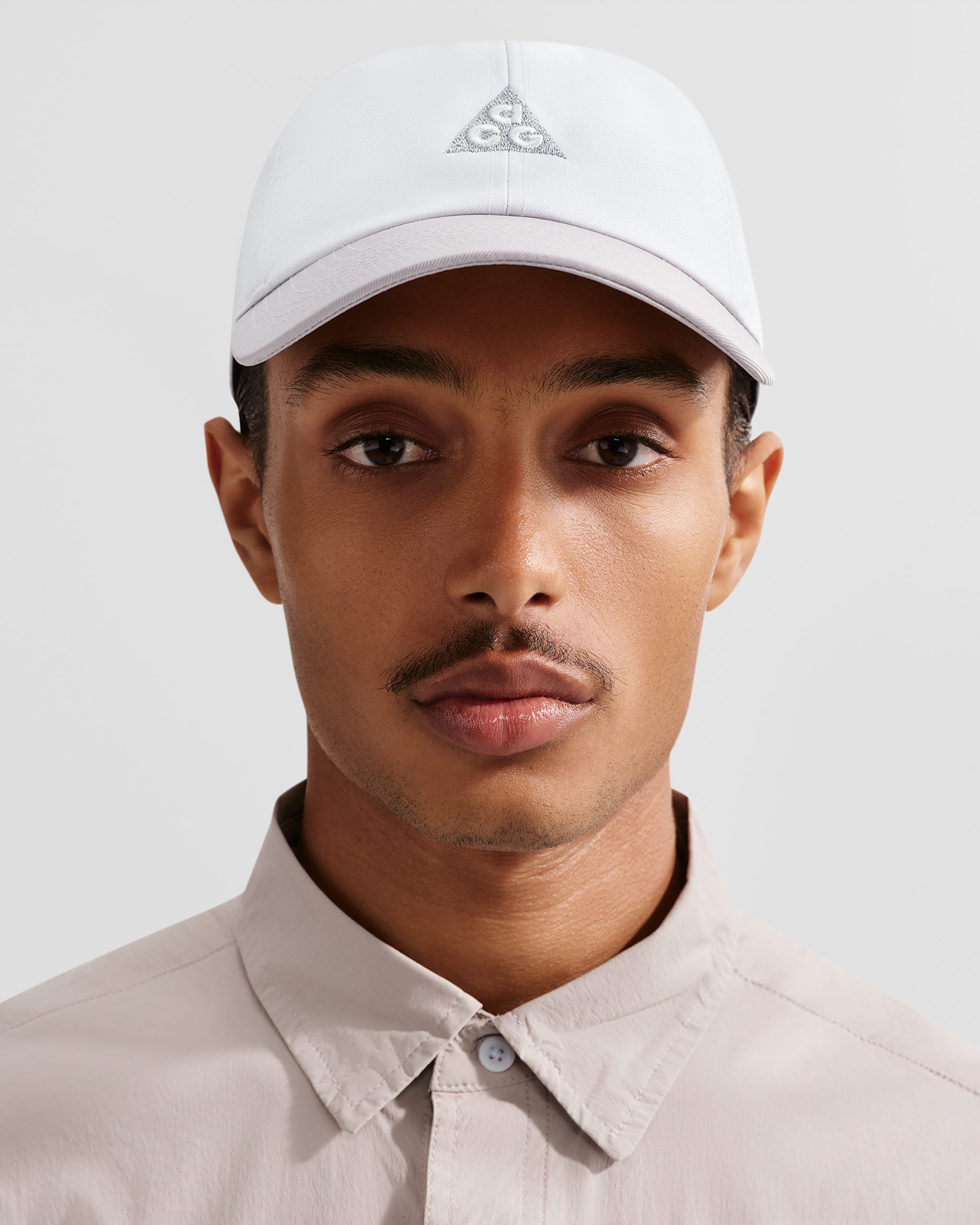 Nike ACG Club Unstructured Cap - Photon Dust/College Grey/Black/Photon Dust