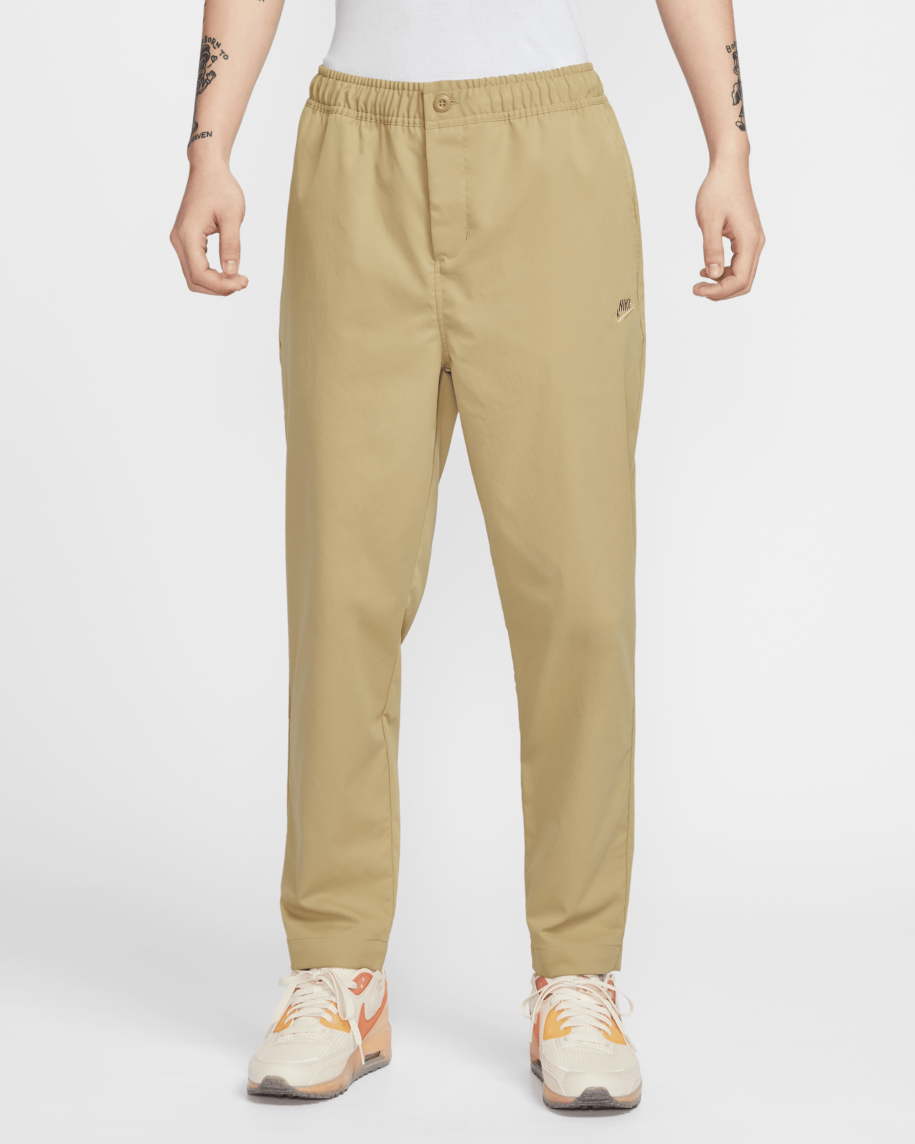 Nike Club Men's Woven Tapered Trousers - Parachute Beige/Parachute Beige