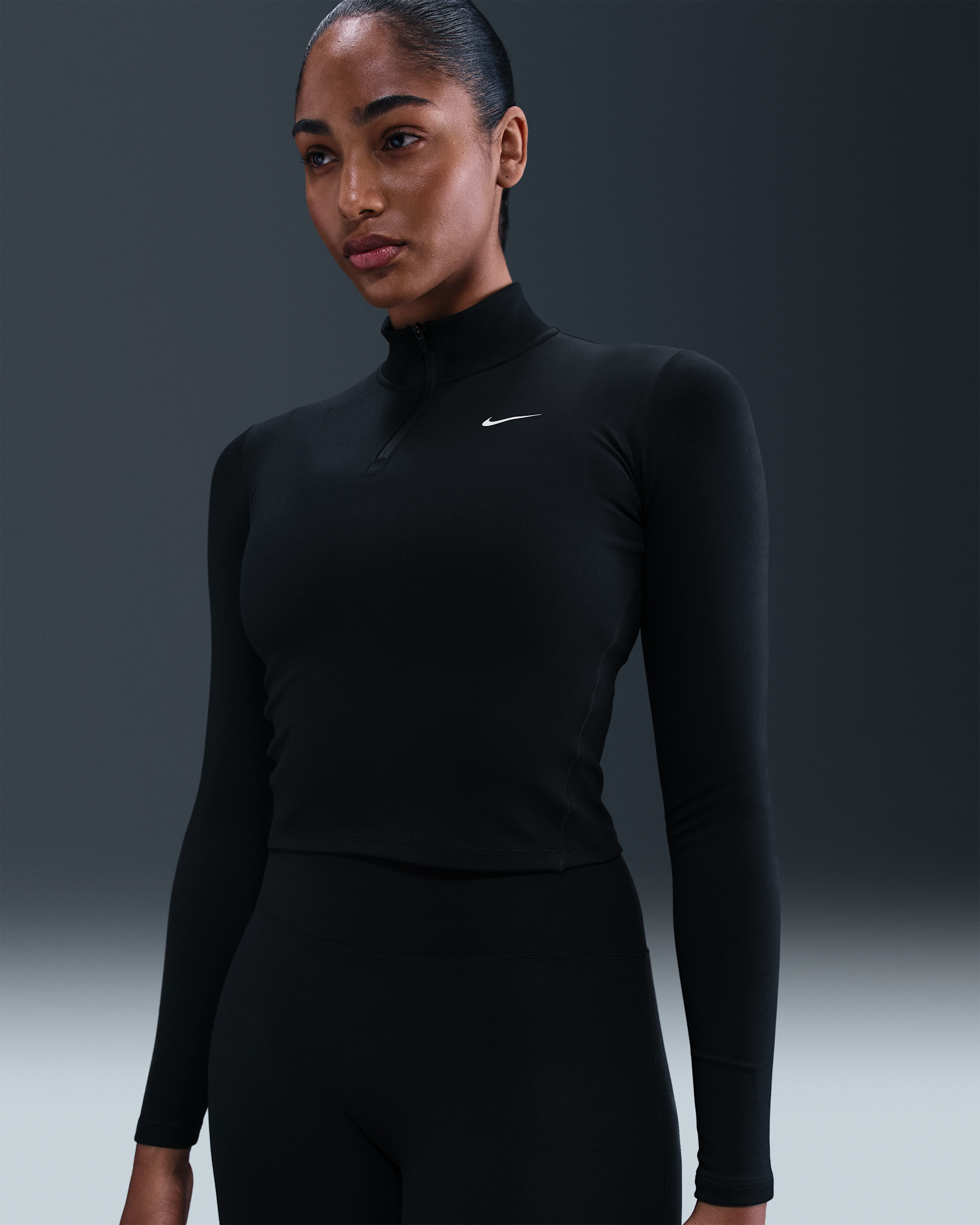 Nike One Fitted Dri-FIT-mellemlag med 1/4-lynlås til kvinder - sort/hvid