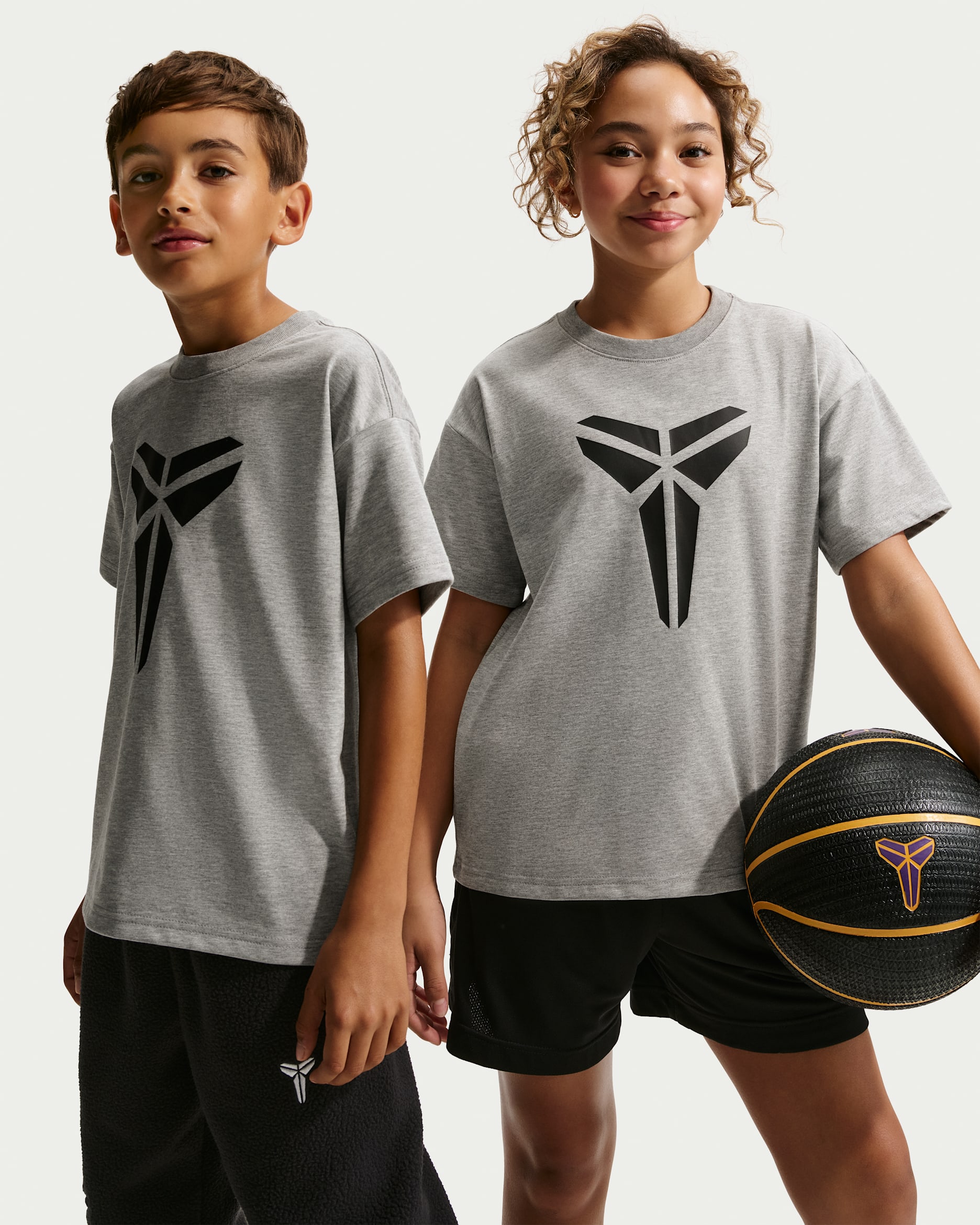 Kobe Big Kids' Dri-FIT Max90 T-Shirt - Dark Grey Heather