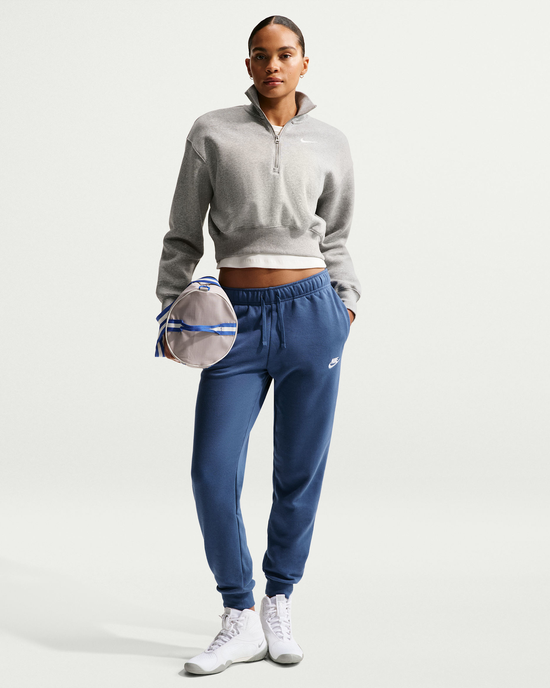 Nike Sportswear Club Fleece Women's Mid-Rise Joggers - Mystic Navy/White