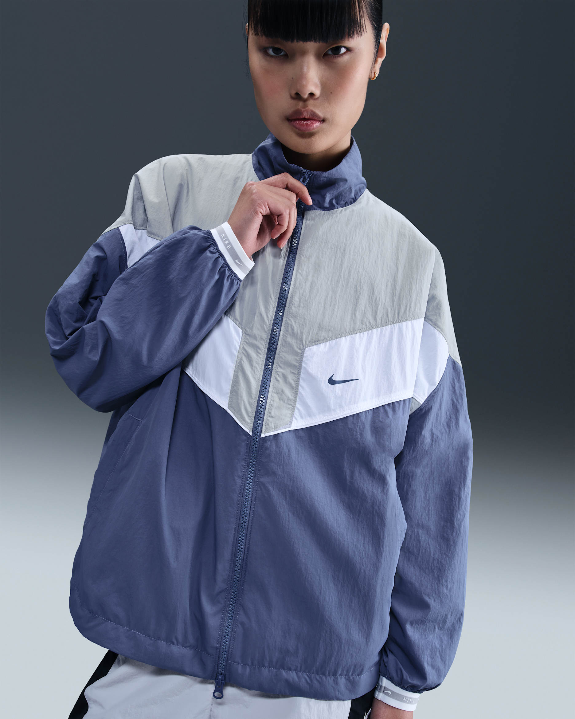 Nike Sportswear Women's Woven Jacket - Slate/Wolf Grey/Wolf Grey