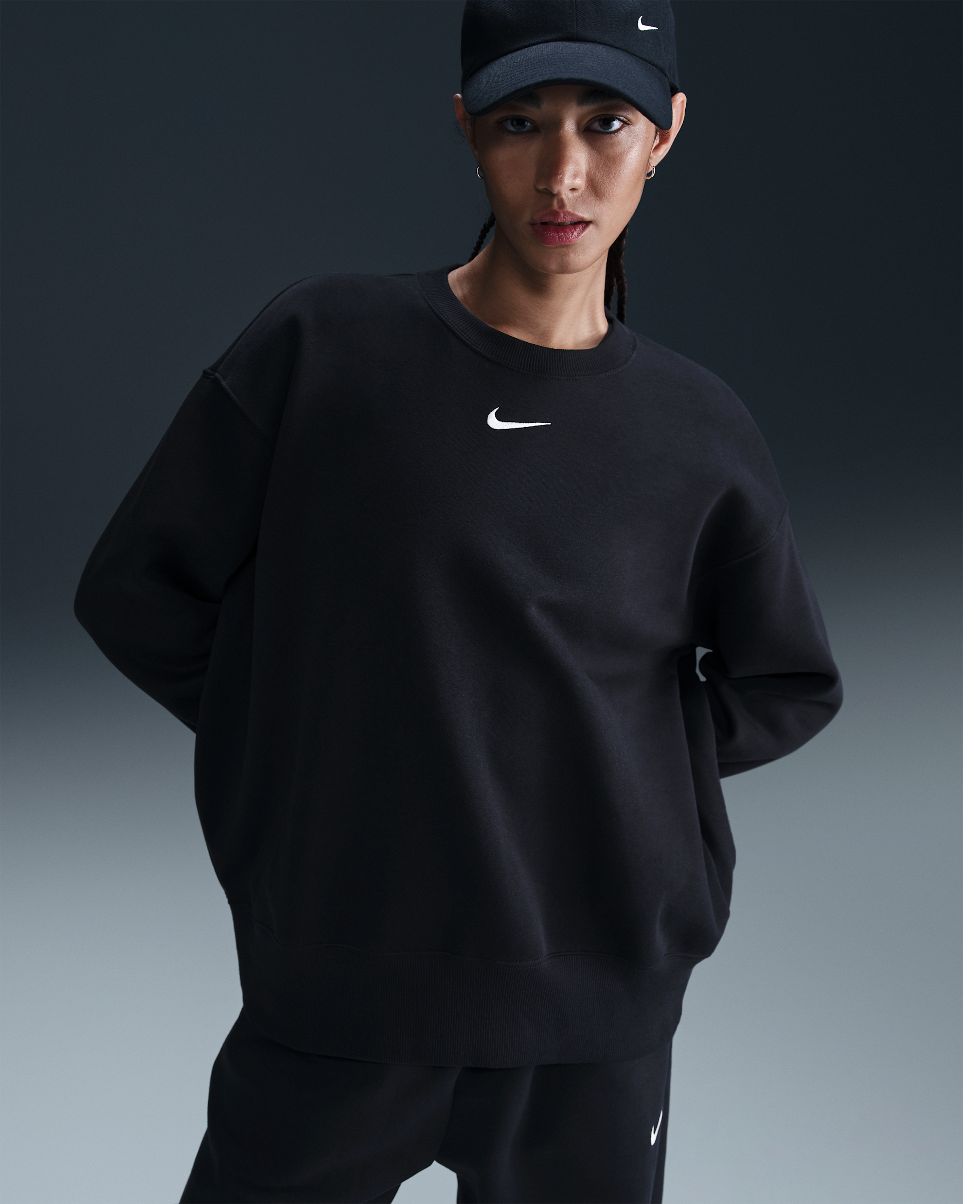 Nike Sportswear Phoenix Fleece Women's Oversized Crew-neck Sweatshirt - Black/Sail