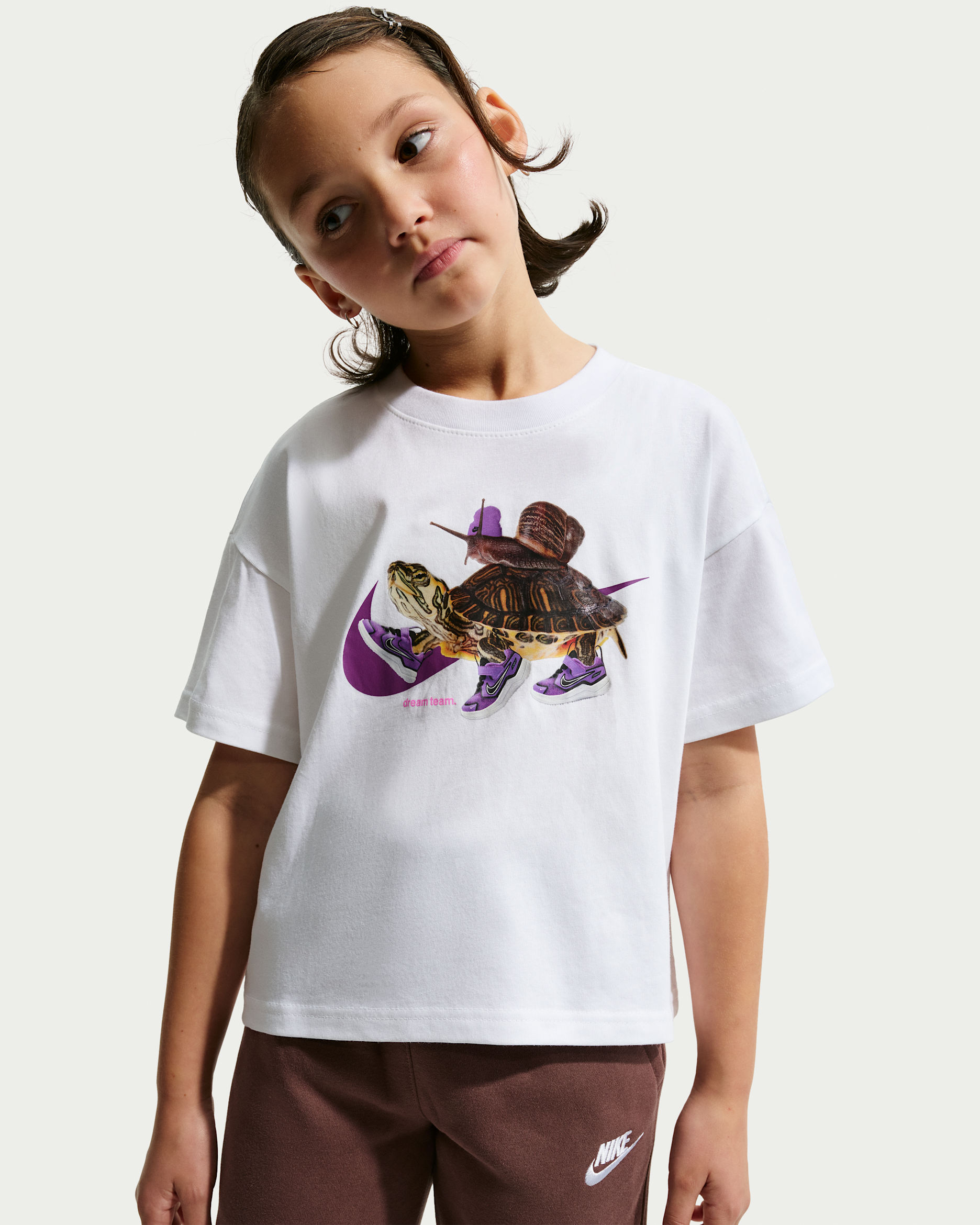 Nike Sportswear Older Kids' (Girls') Boxy T-Shirt - White