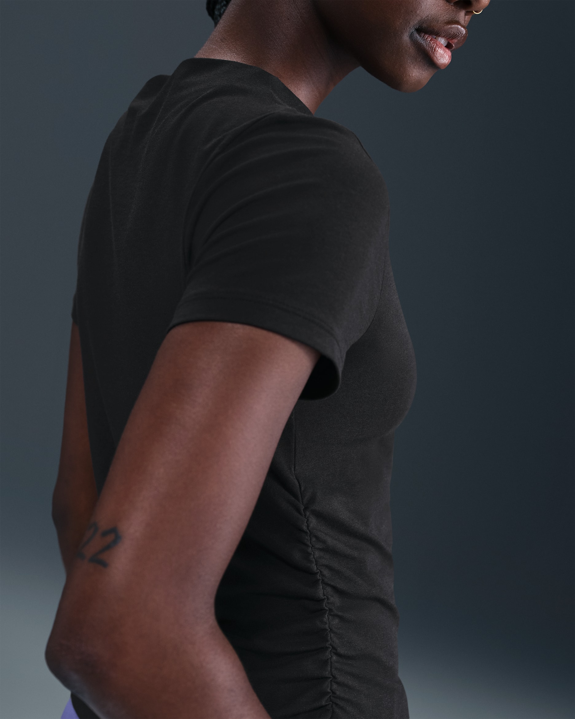 Nike Sportswear Chill Knit Women's Tight Short-Sleeve Mock-Neck Top