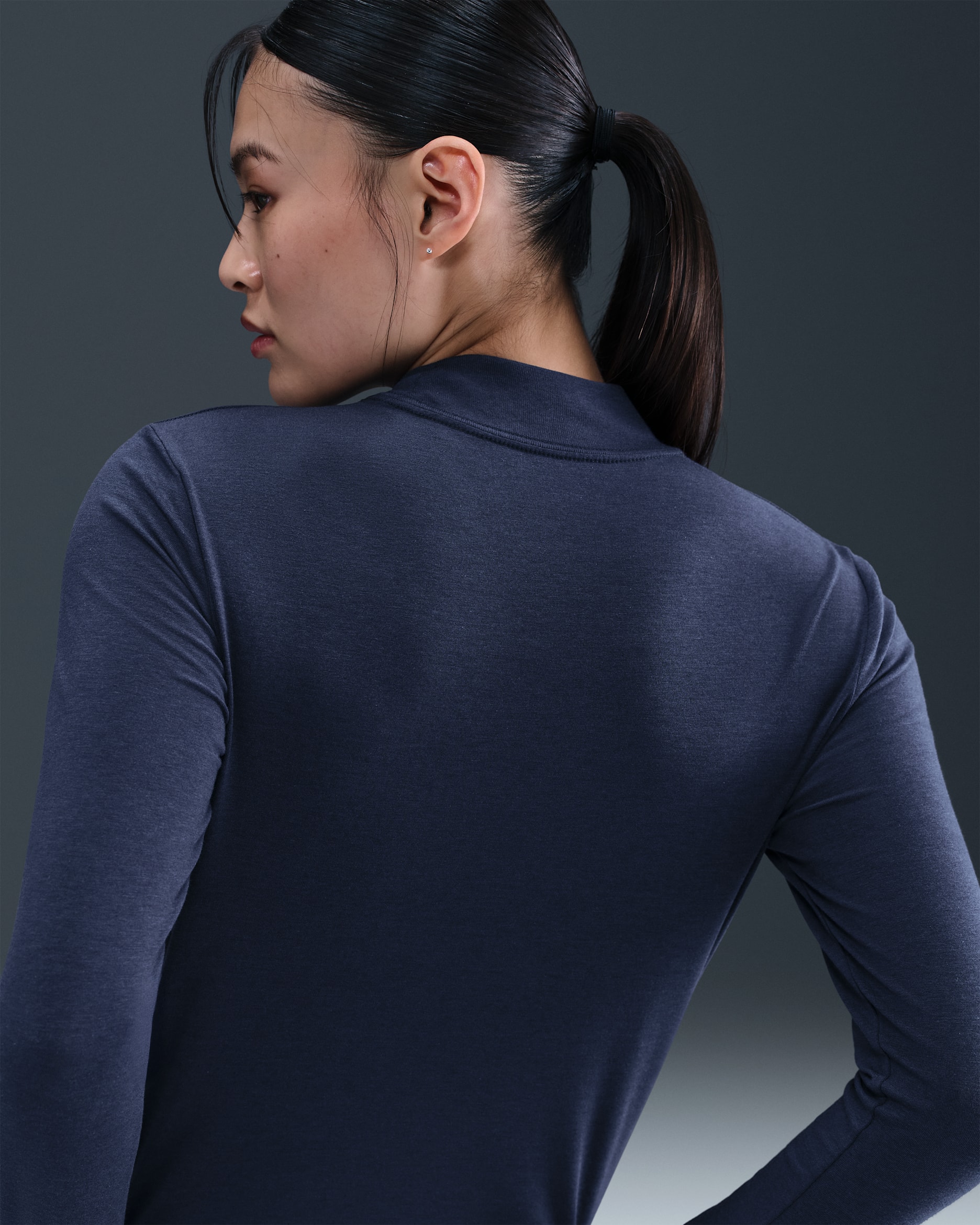 Nike Sportswear Chill Knit Women's Slim Long-Sleeve Mock-Neck T-Shirt