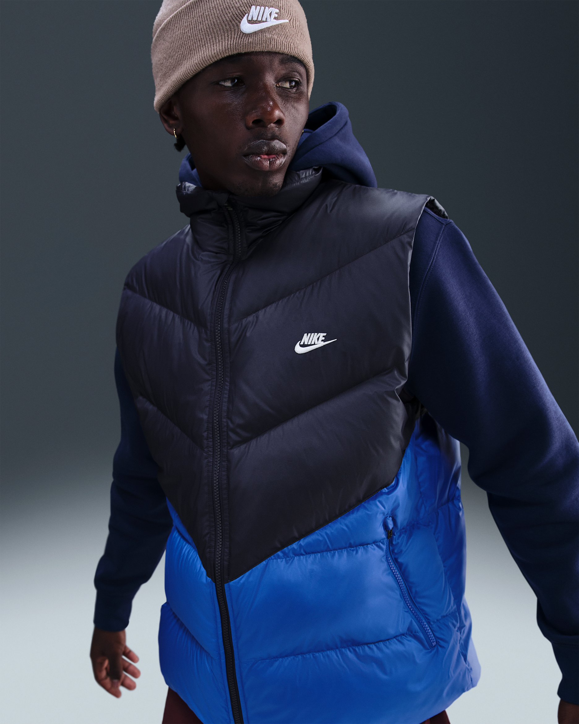 Nike Windrunner Men's Statement Down Gilet - Obsidian/Game Royal/White