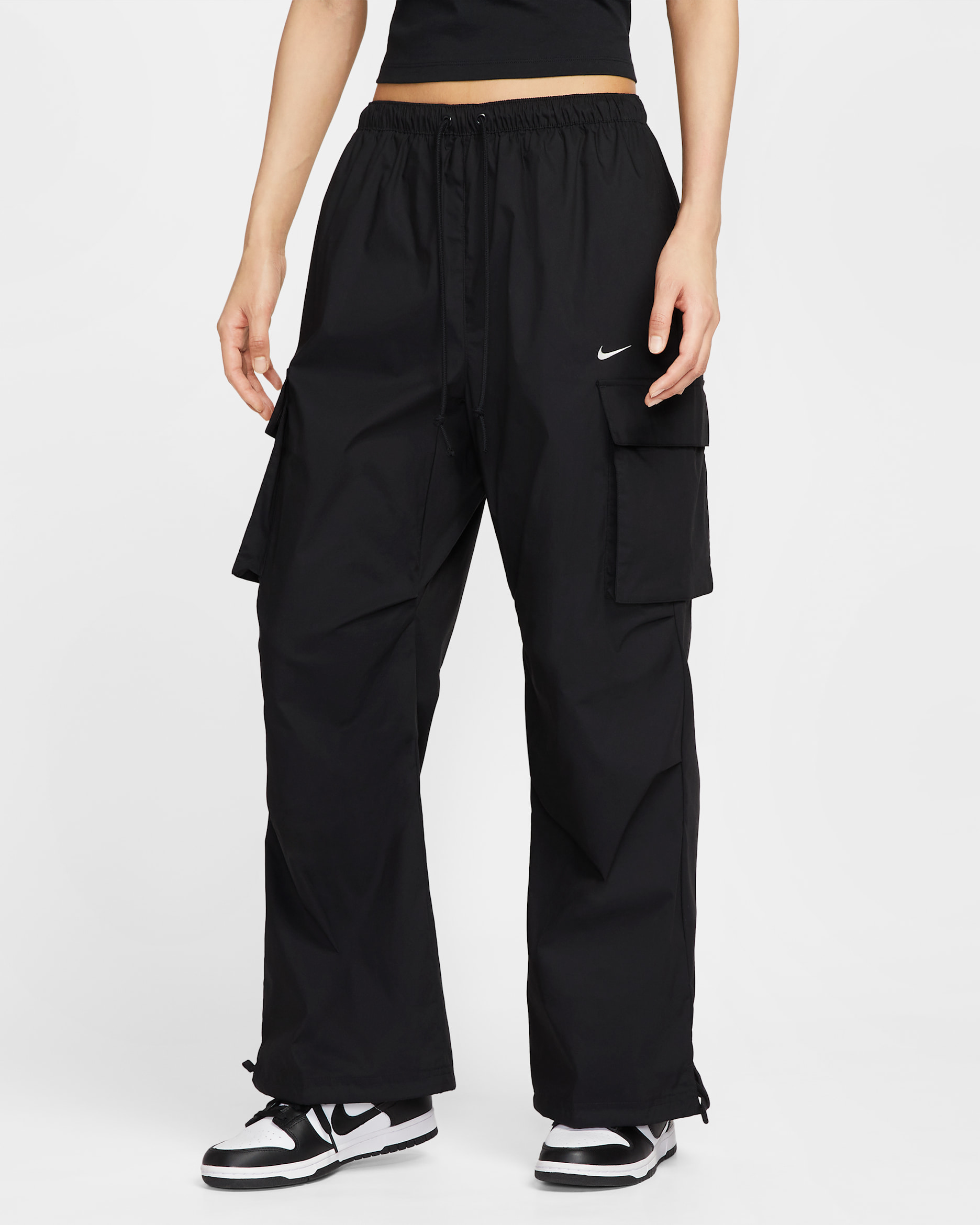 나이키 스포츠웨어 여성 미드라이즈 오버사이즈 카고 팬츠 - 블랙