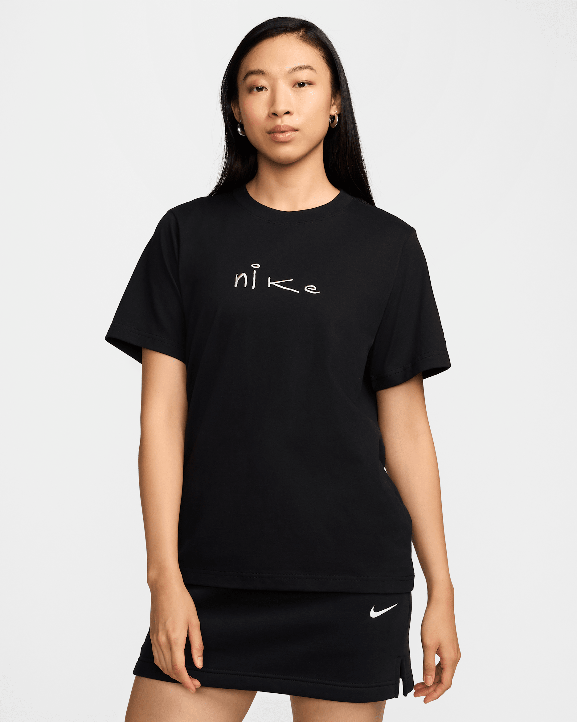 Nike Sportswear Women's T-Shirt - Black
