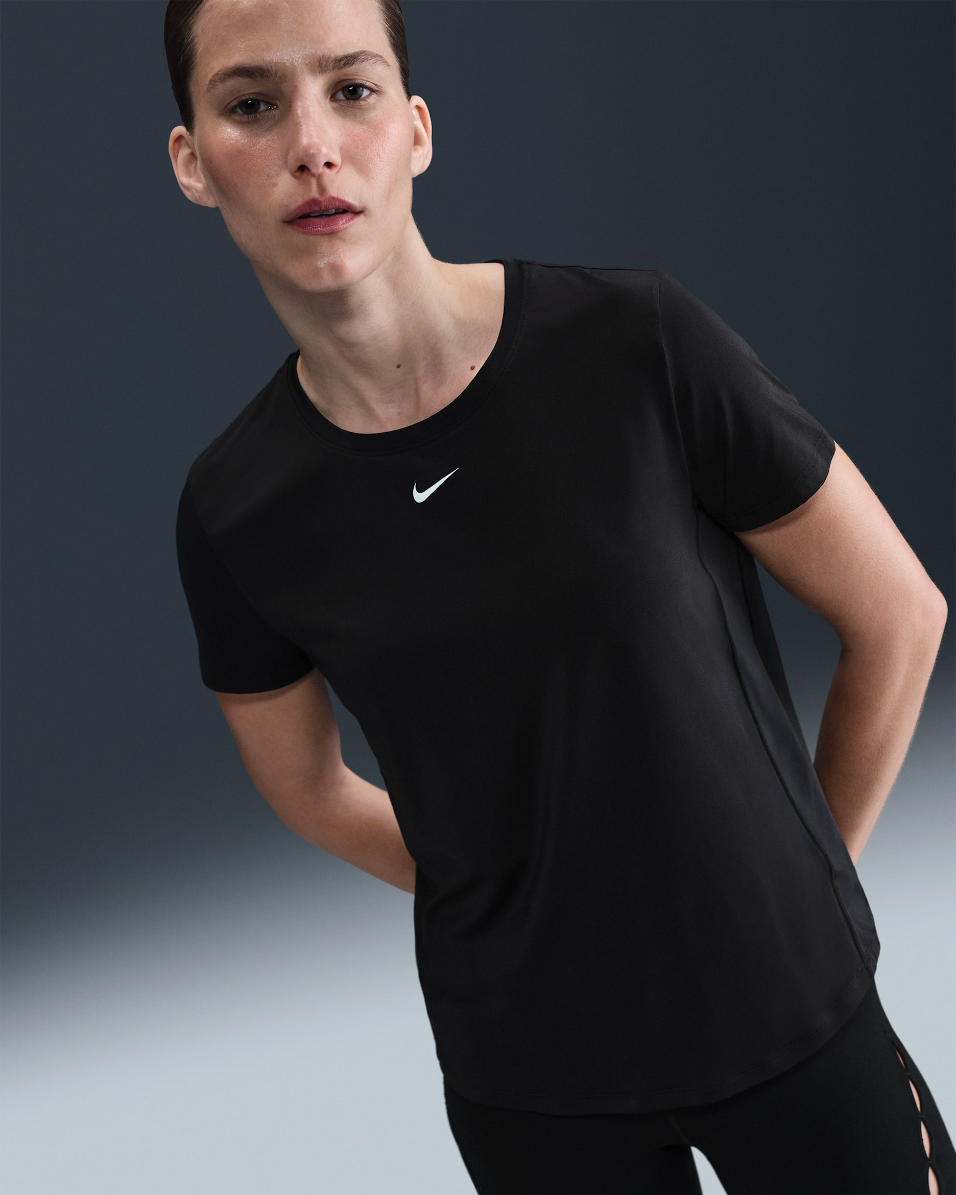 Nike One Classic Women's Dri-FIT Short-Sleeve Top - Black/White