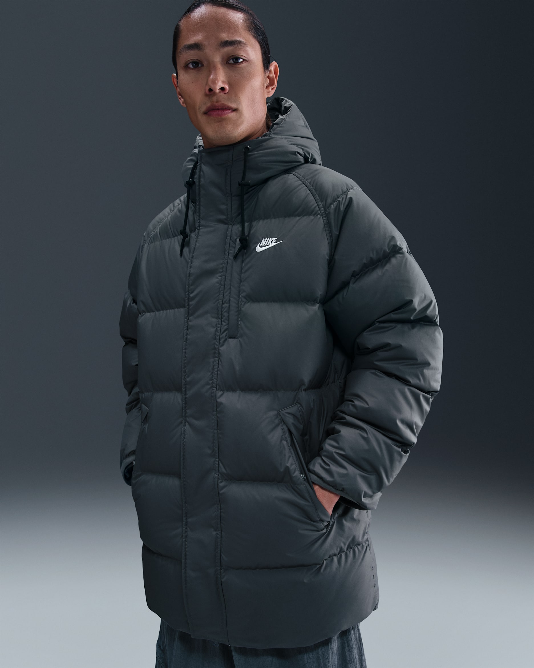 NIKE THERMA-FIT ダウンジャケット XXL 2XL レガシー 黒色 NIKE商品の 