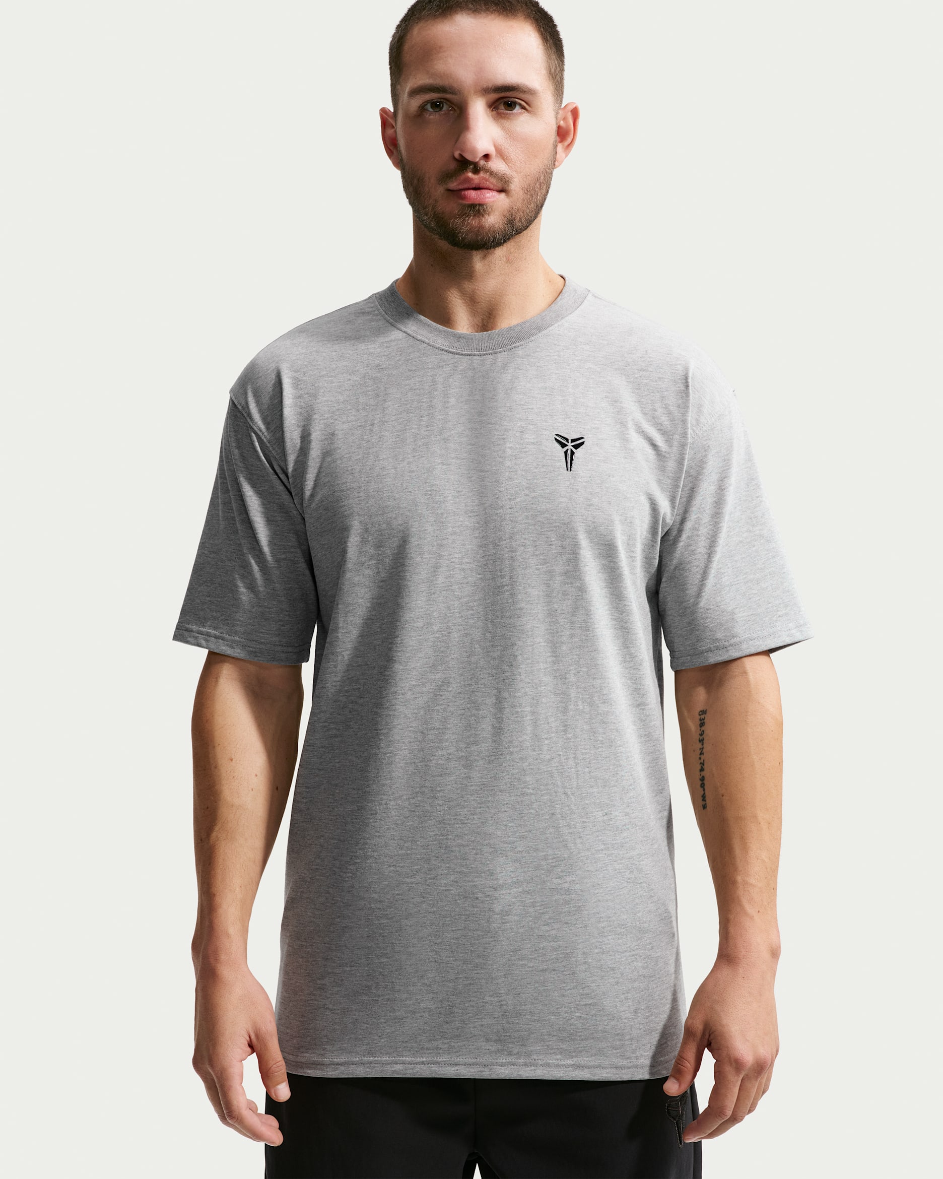 T-shirt de basquetebol Nike Kobe Dri-FIT para homem - Cinzento Heather escuro