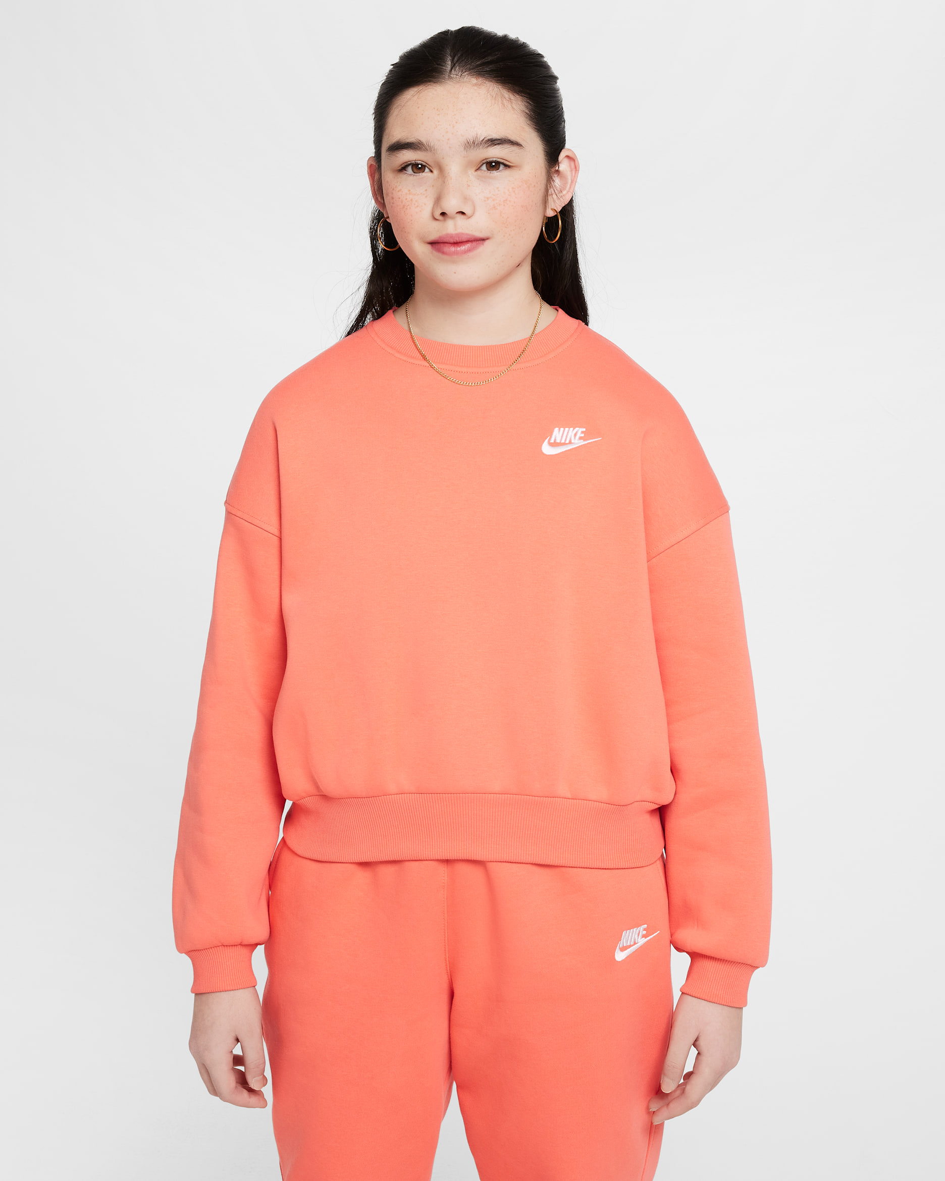Nike Sportswear Club Fleece Girls' Boxy Crew-Neck Sweatshirt - Magic Ember/White