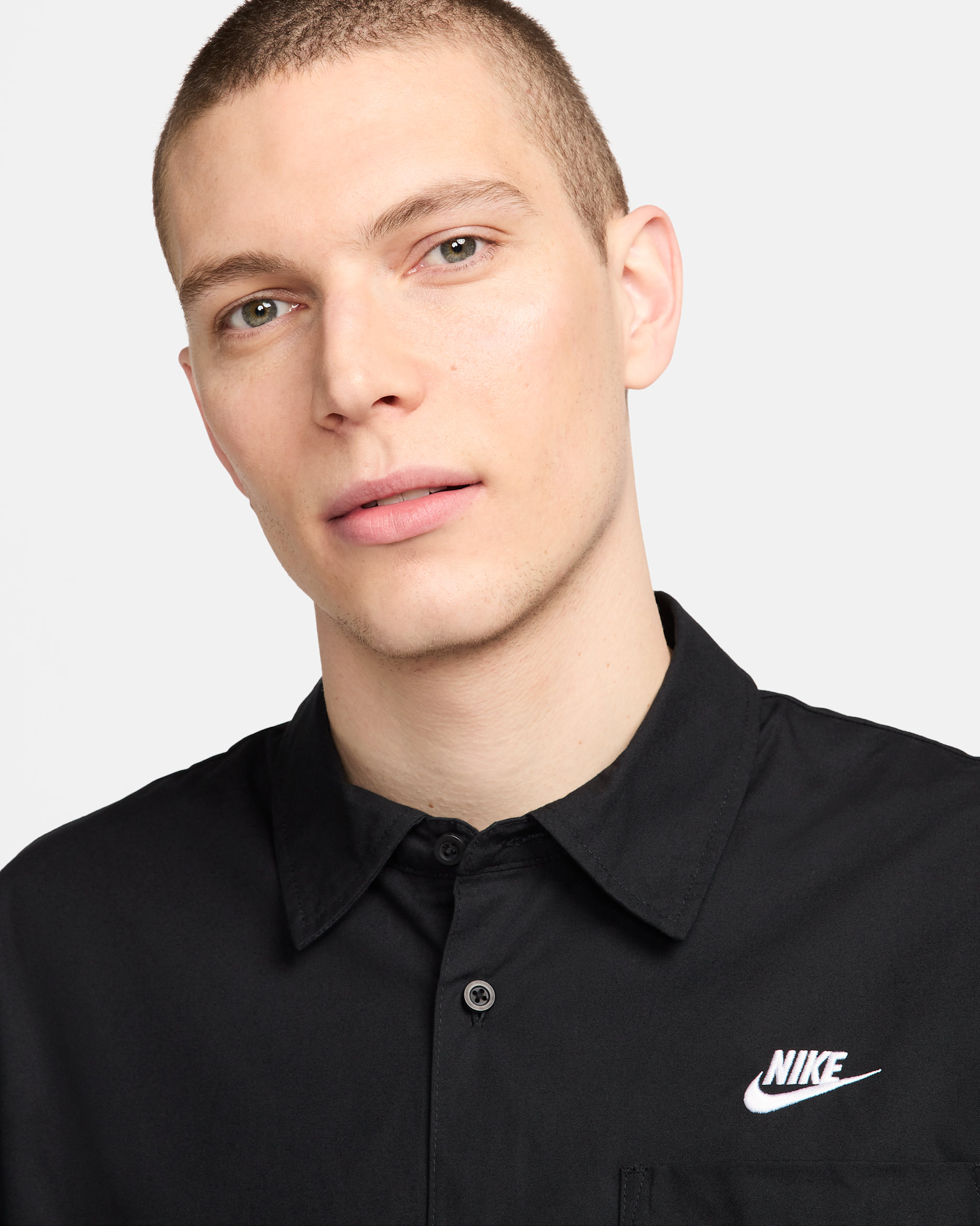 Nike Club Men's Short-Sleeve Oxford Button-Up Shirt