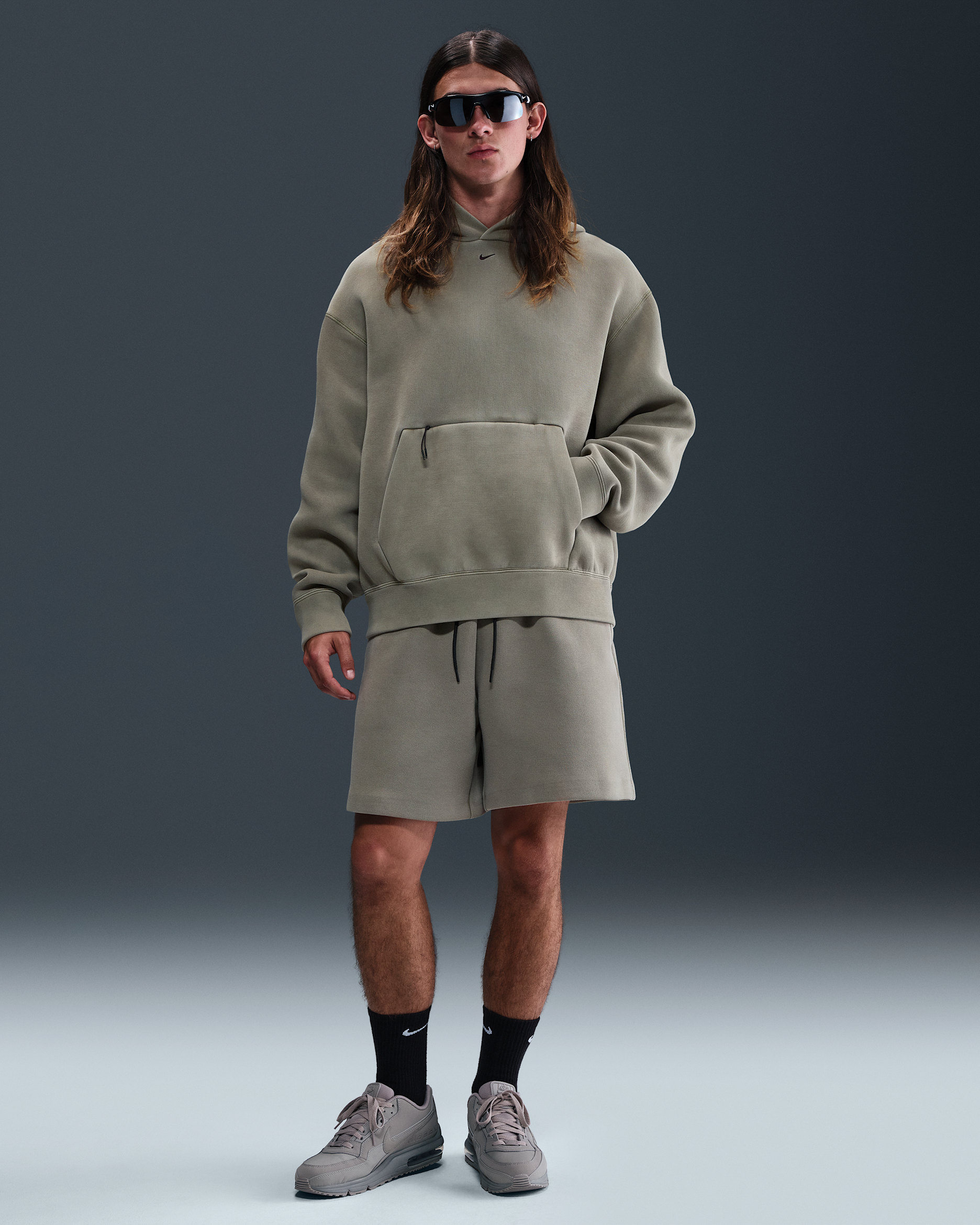 Nike Tech Men's Fleece Shorts - Light Army/Black