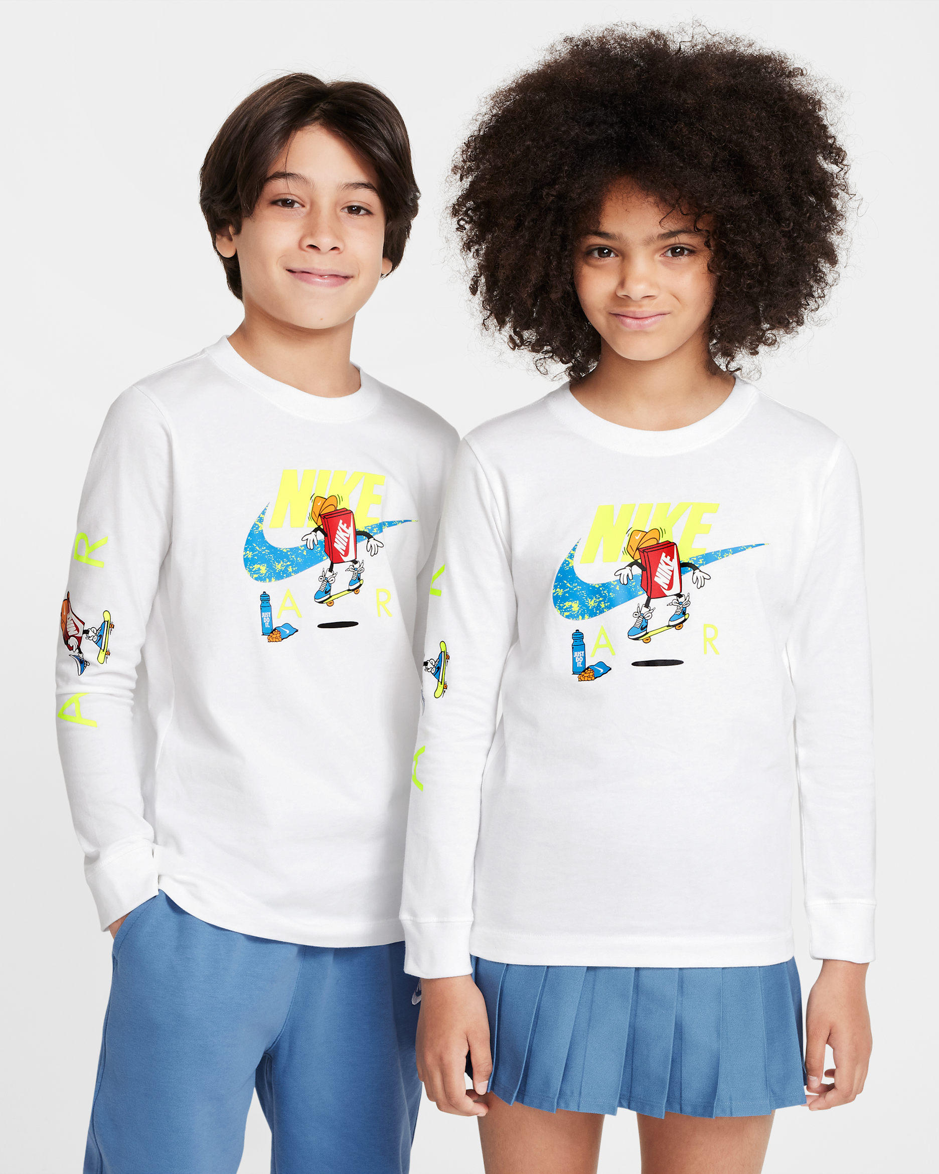 Nike Sportswear Older Kids' Long-Sleeve T-Shirt - White