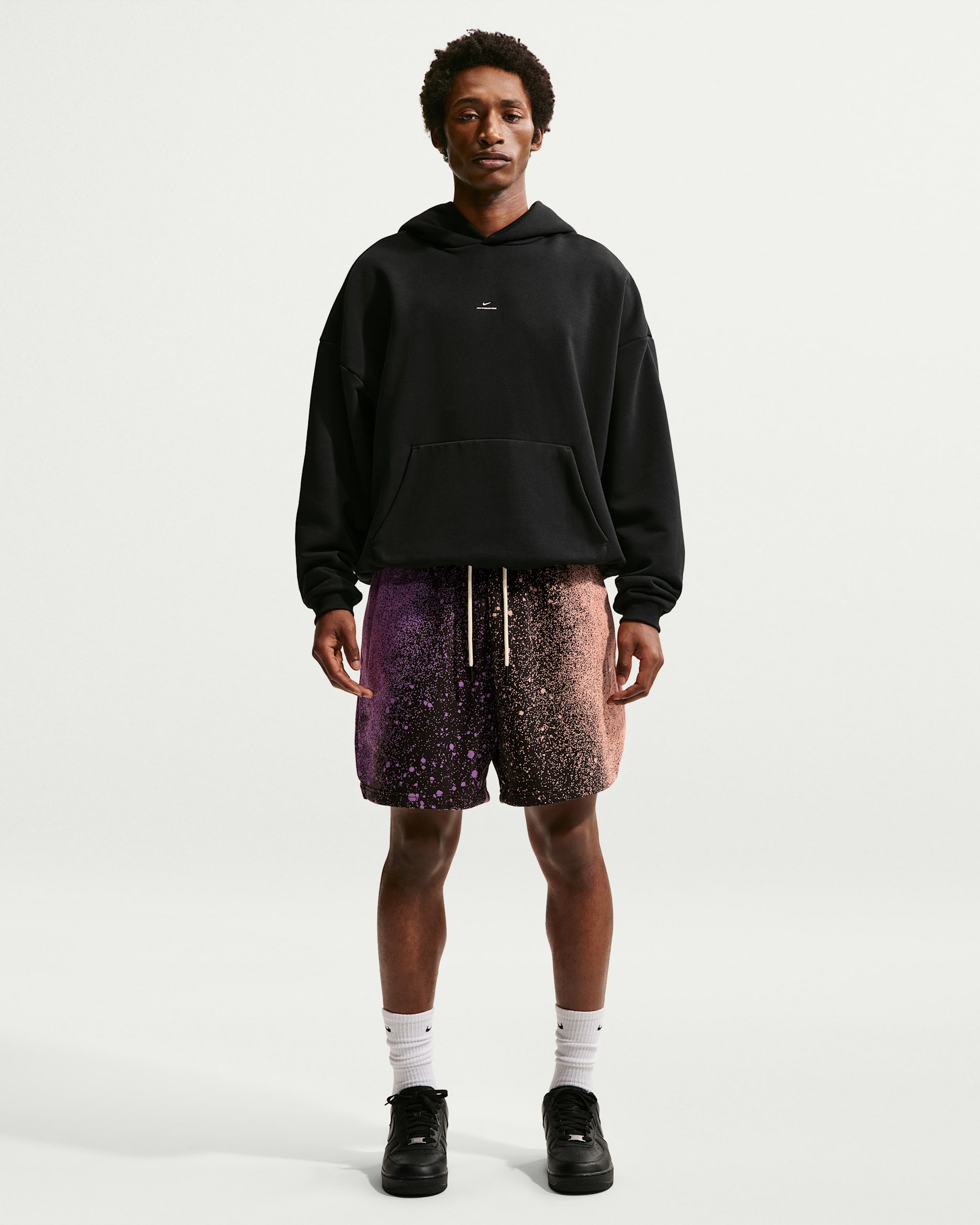 Nike Standard Issue Men's Therma-FIT Fleece Basketball 5" Shorts - Black/Bright Violet/Orange Pulse/Pale Ivory