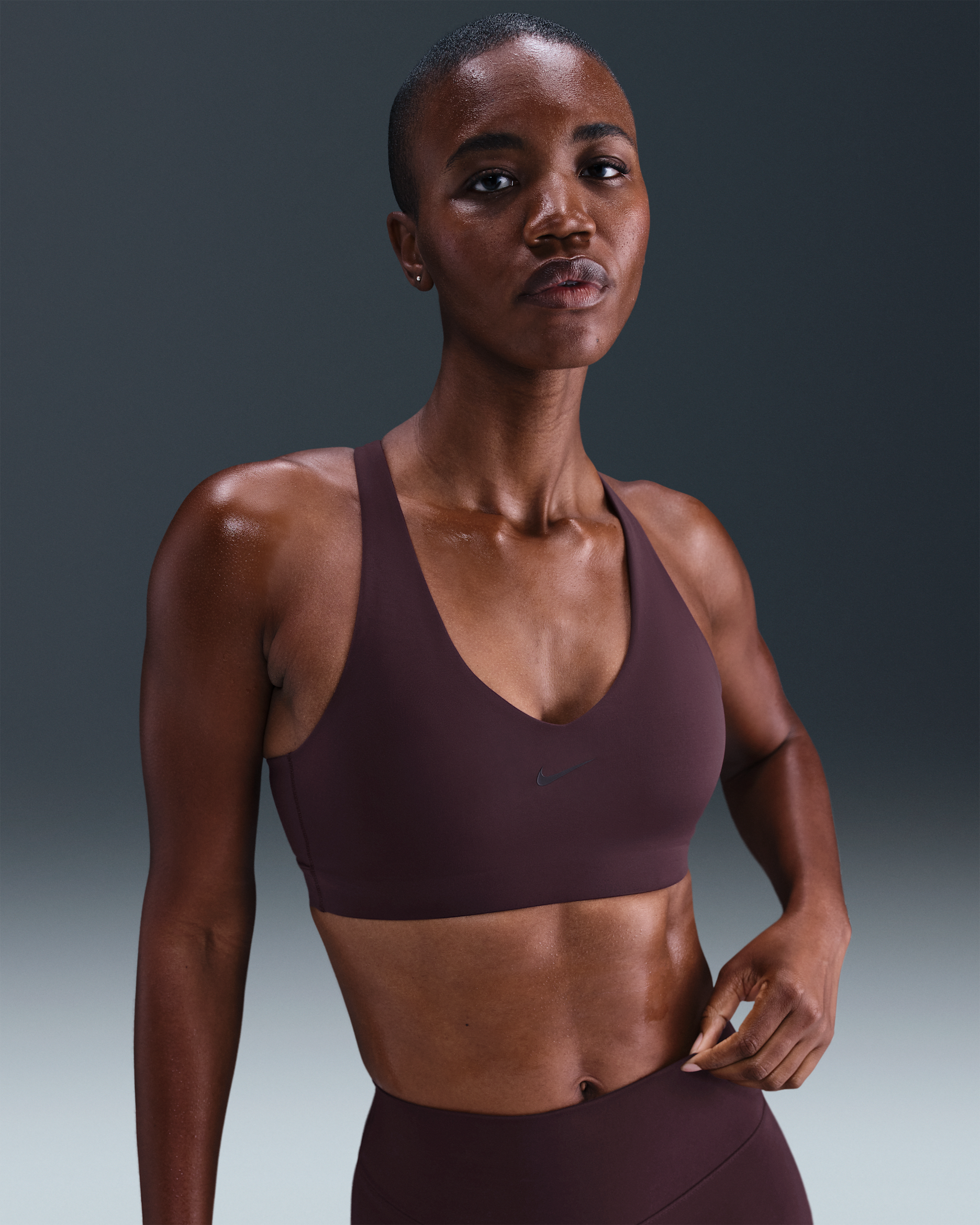 Bra deportivo Nike Universa con almohadilla de media sujeción para mujer - Burdeos enérgico/Burdeos enérgico/Burdeos ceniza