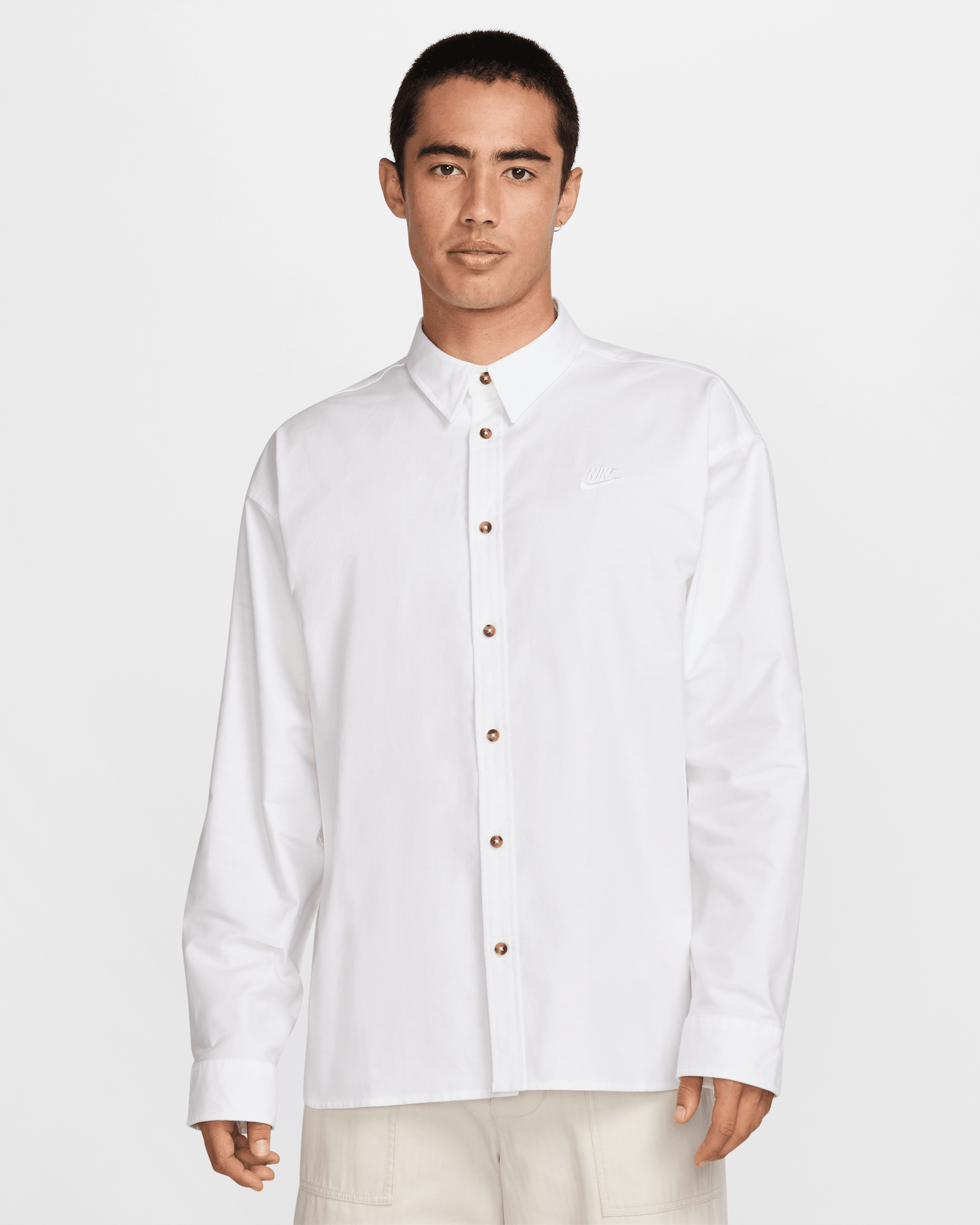 ナイキ クラブ メンズ オーバーサイズド ロングスリーブ オックスフォード シャツ - ホワイト/ホワイト