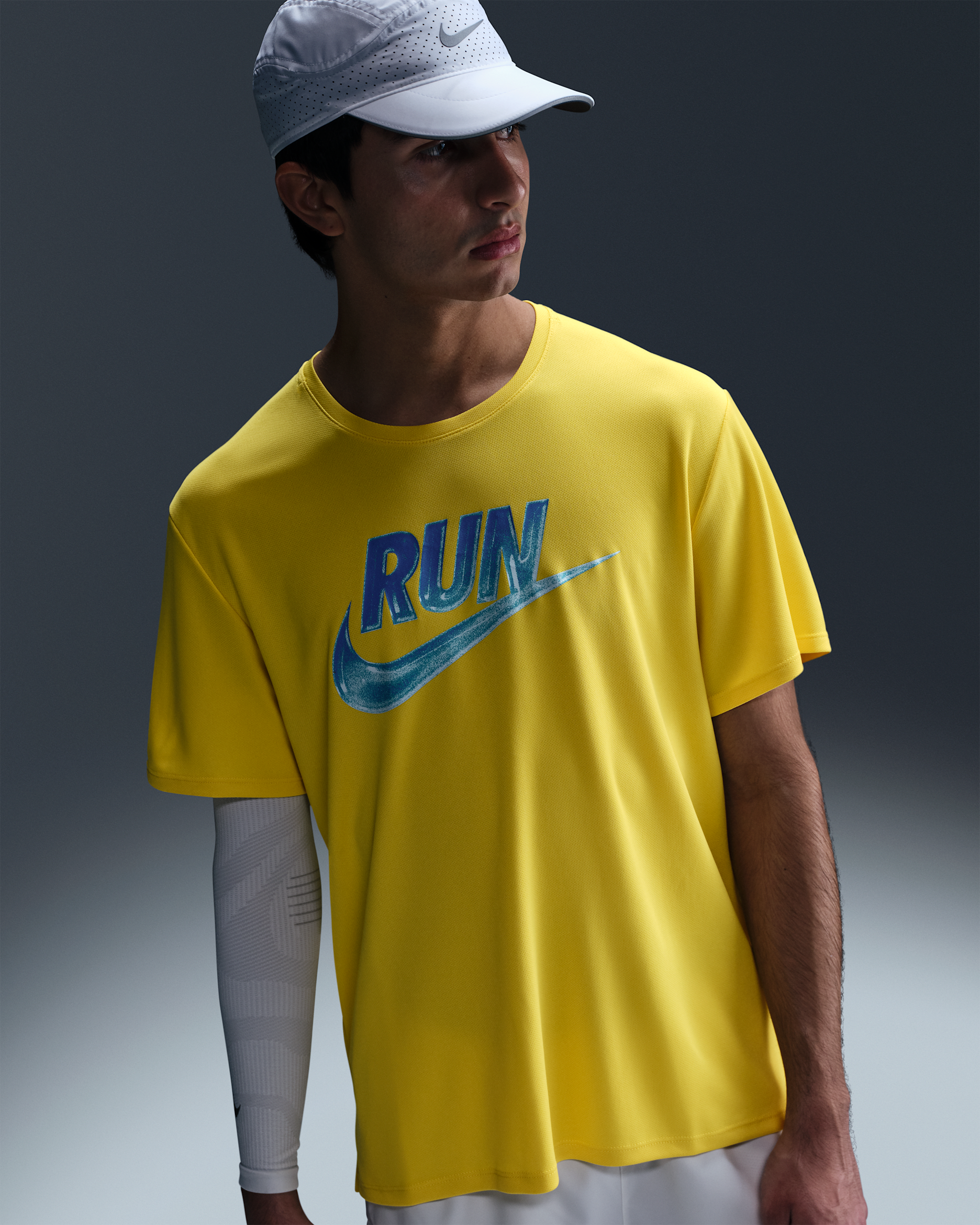 Nike Miler Run Energy Camiseta de running de manga corta Dri-FIT - Hombre - Lightning