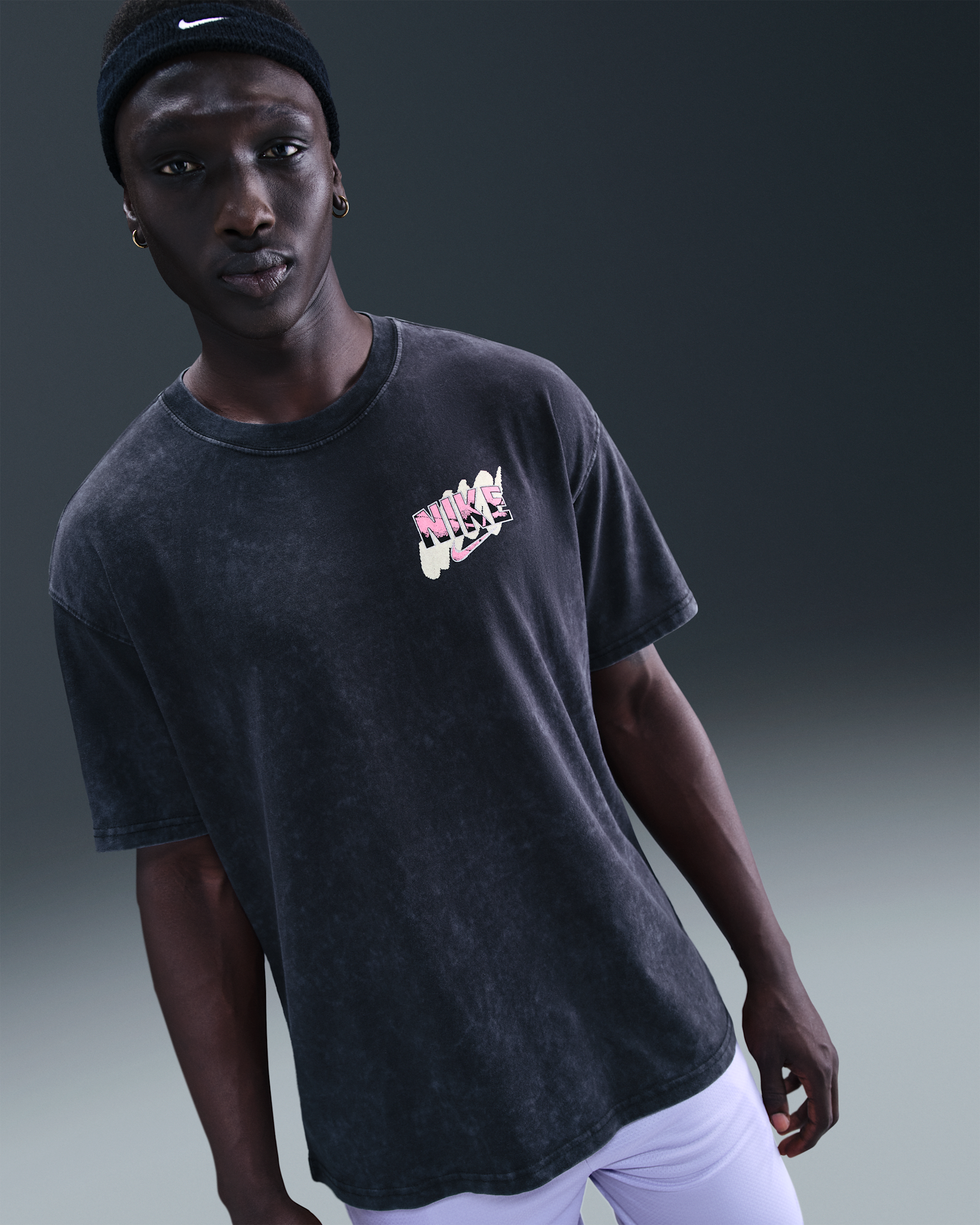 Nike Men's Basketball T-Shirt - Black