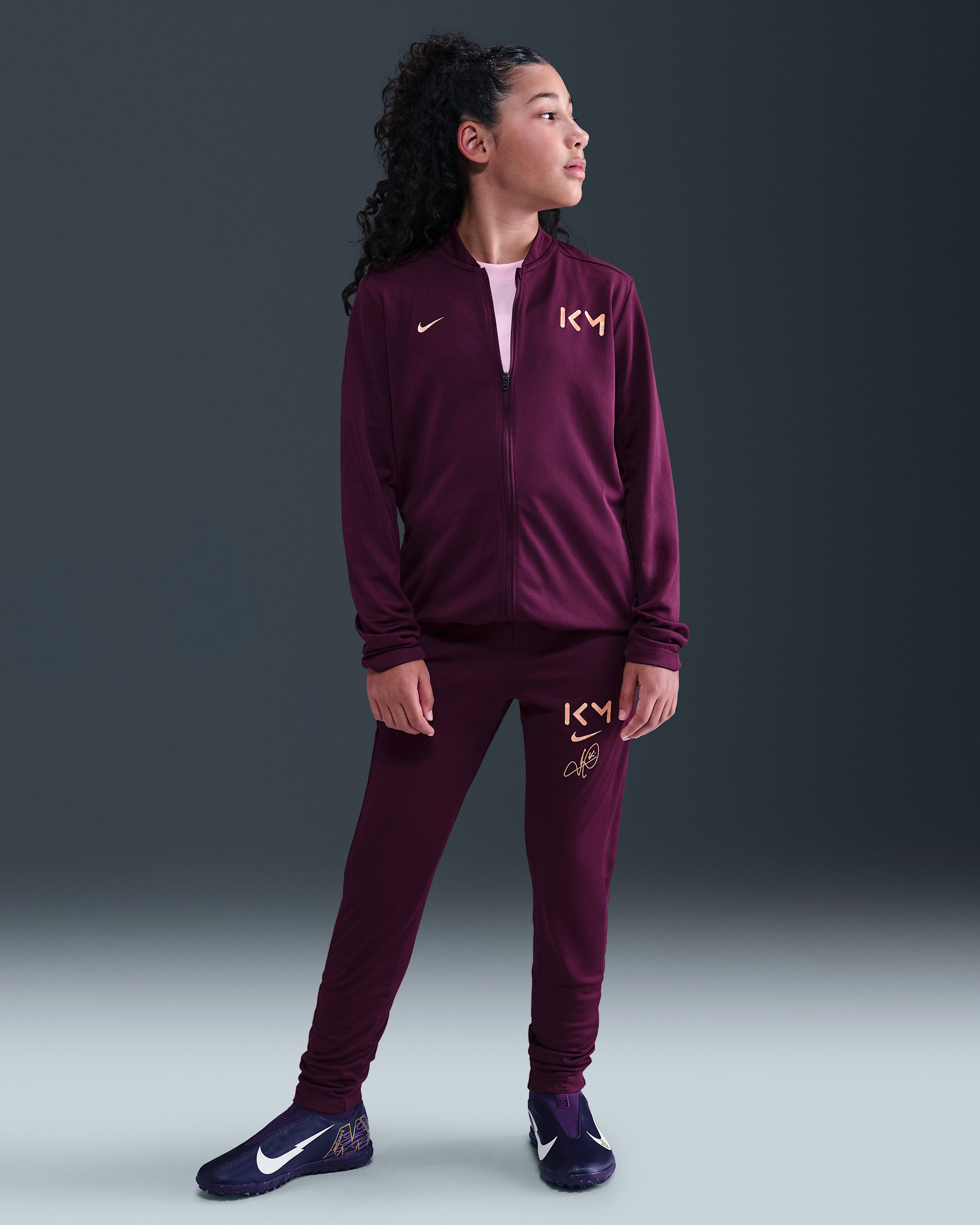 Kylian Mbappé Academy Older Kids' Nike Dri-FIT Football Tracksuit - Bordeaux/Bordeaux/Orange Pulse/Melon Tint