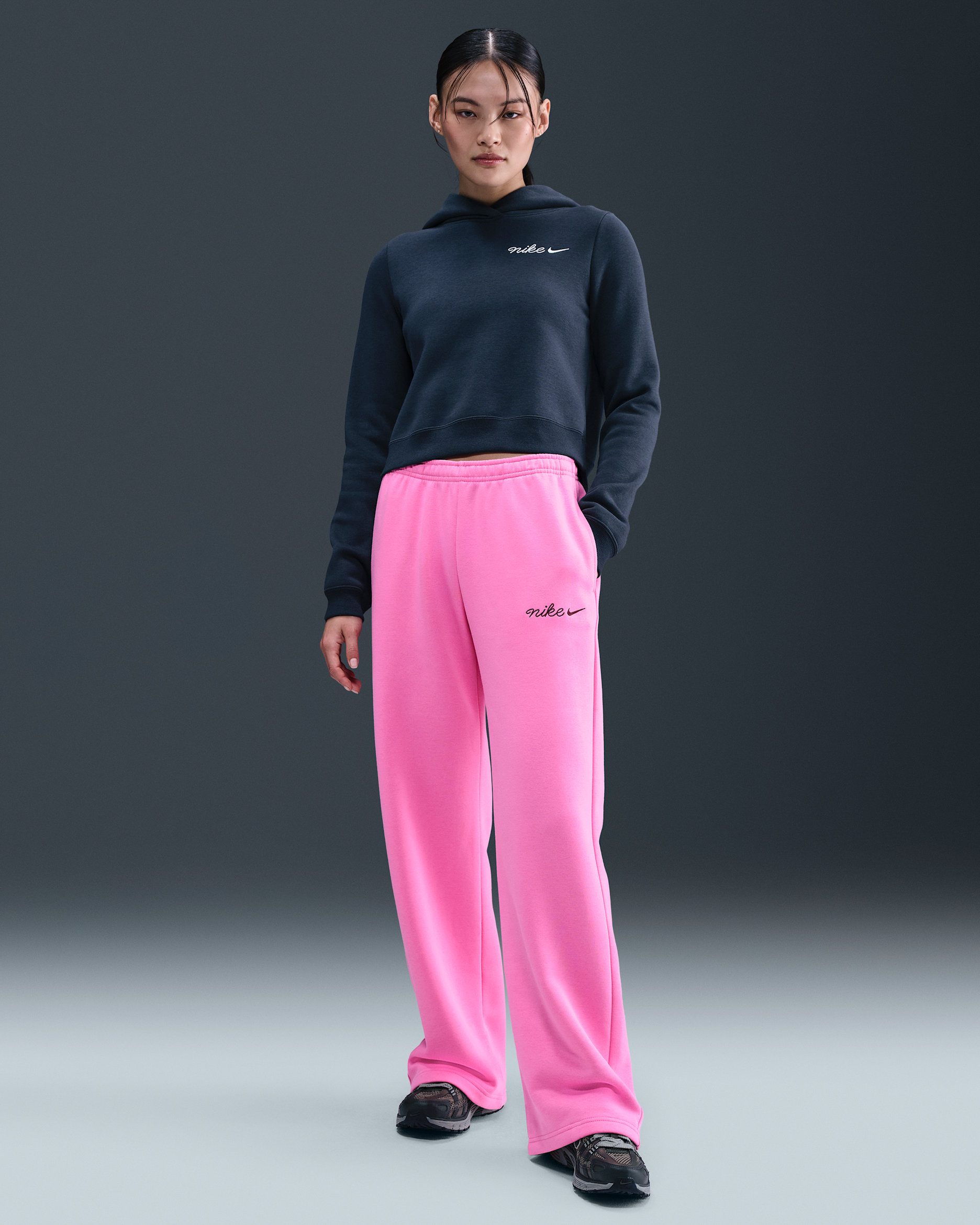 Nike Sportswear Phoenix Fleece Women's Straight-Leg Sweatpants - Playful Pink