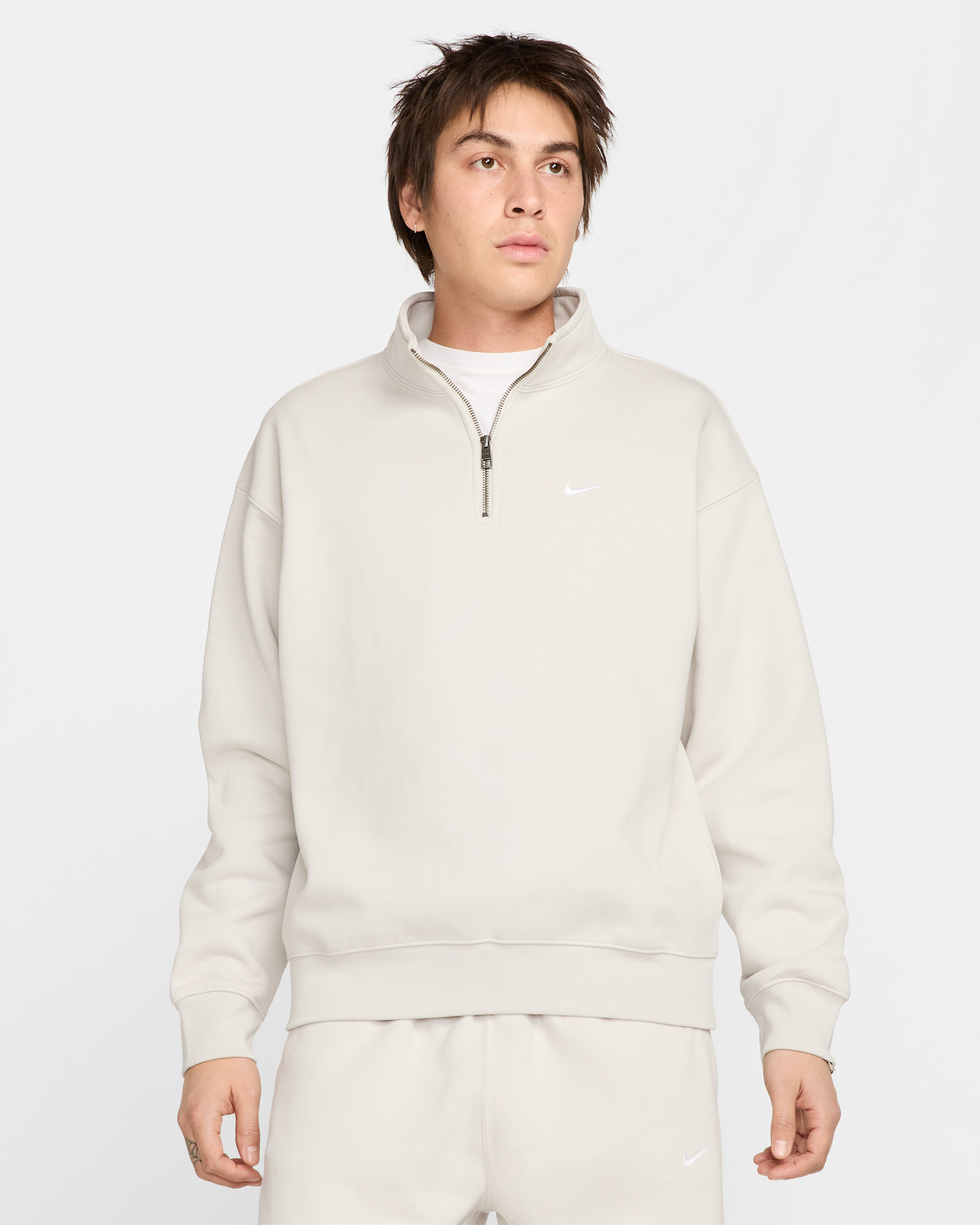 Nike Solo Swoosh Men's 1/4-Zip Top - Light Bone/White