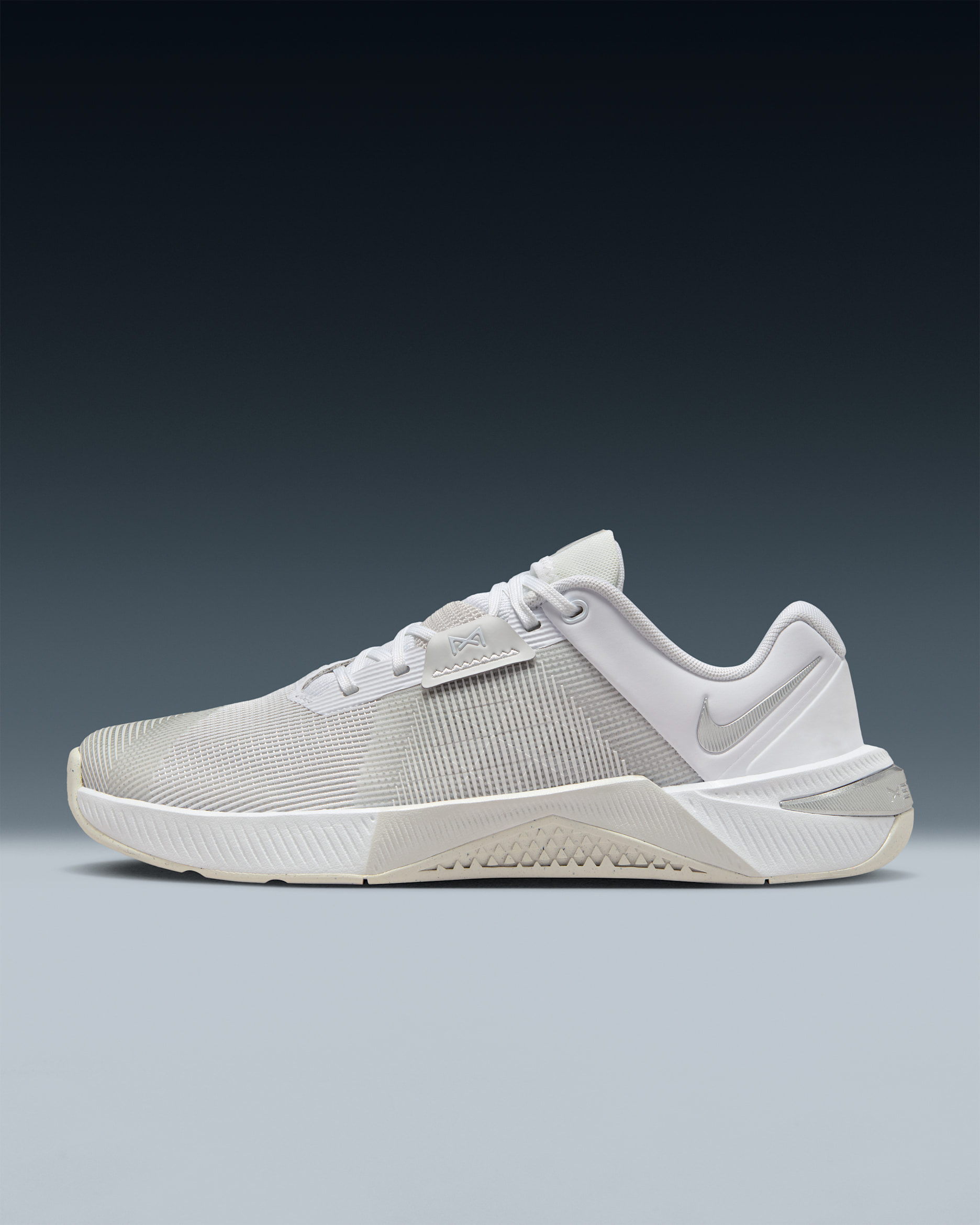 Nike Metcon 10 Women's Workout Shoes - White/Platinum Tint/Wolf Grey/Metallic Silver
