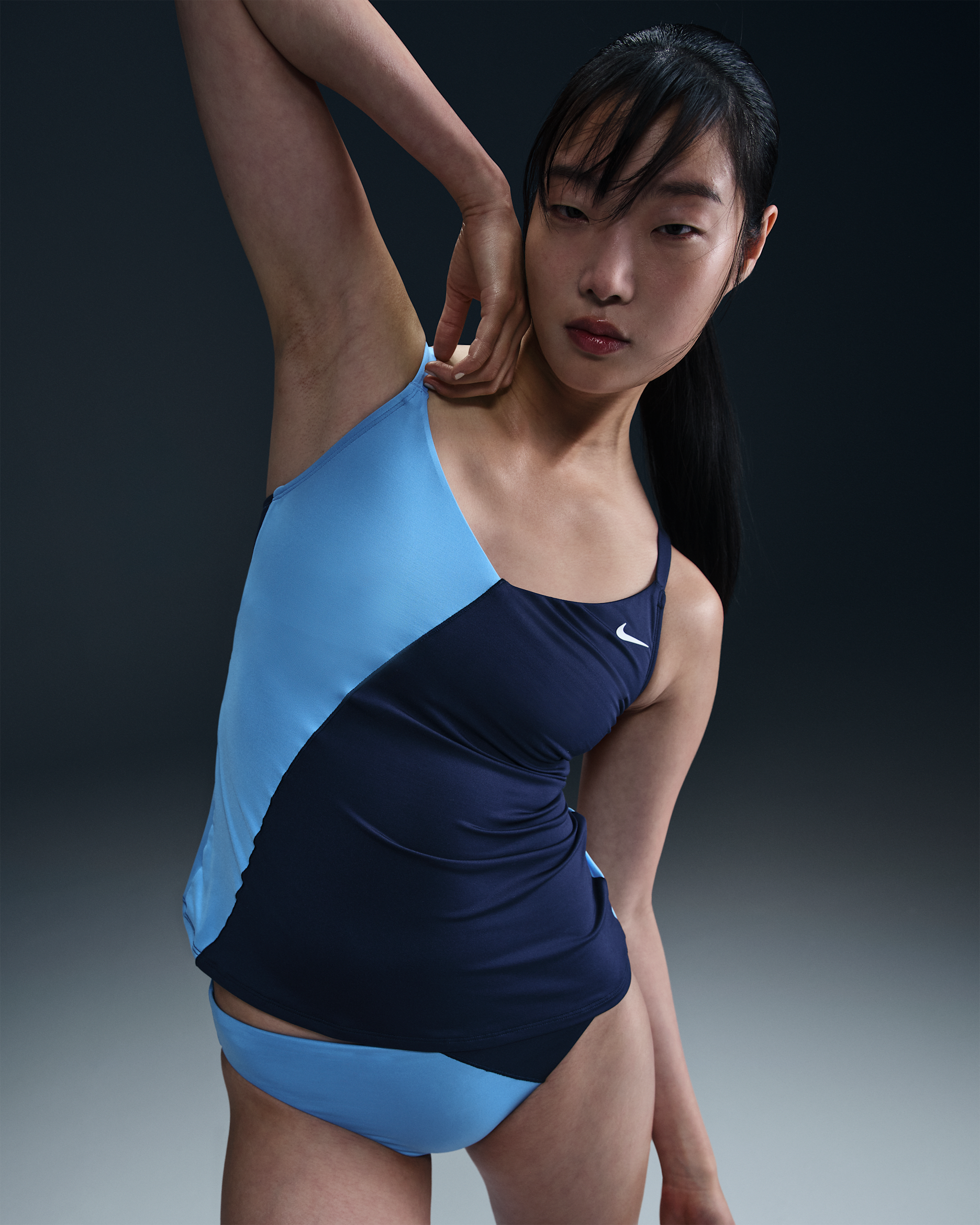 Nike Swim Women's V-Neck Tankini - Midnight Navy