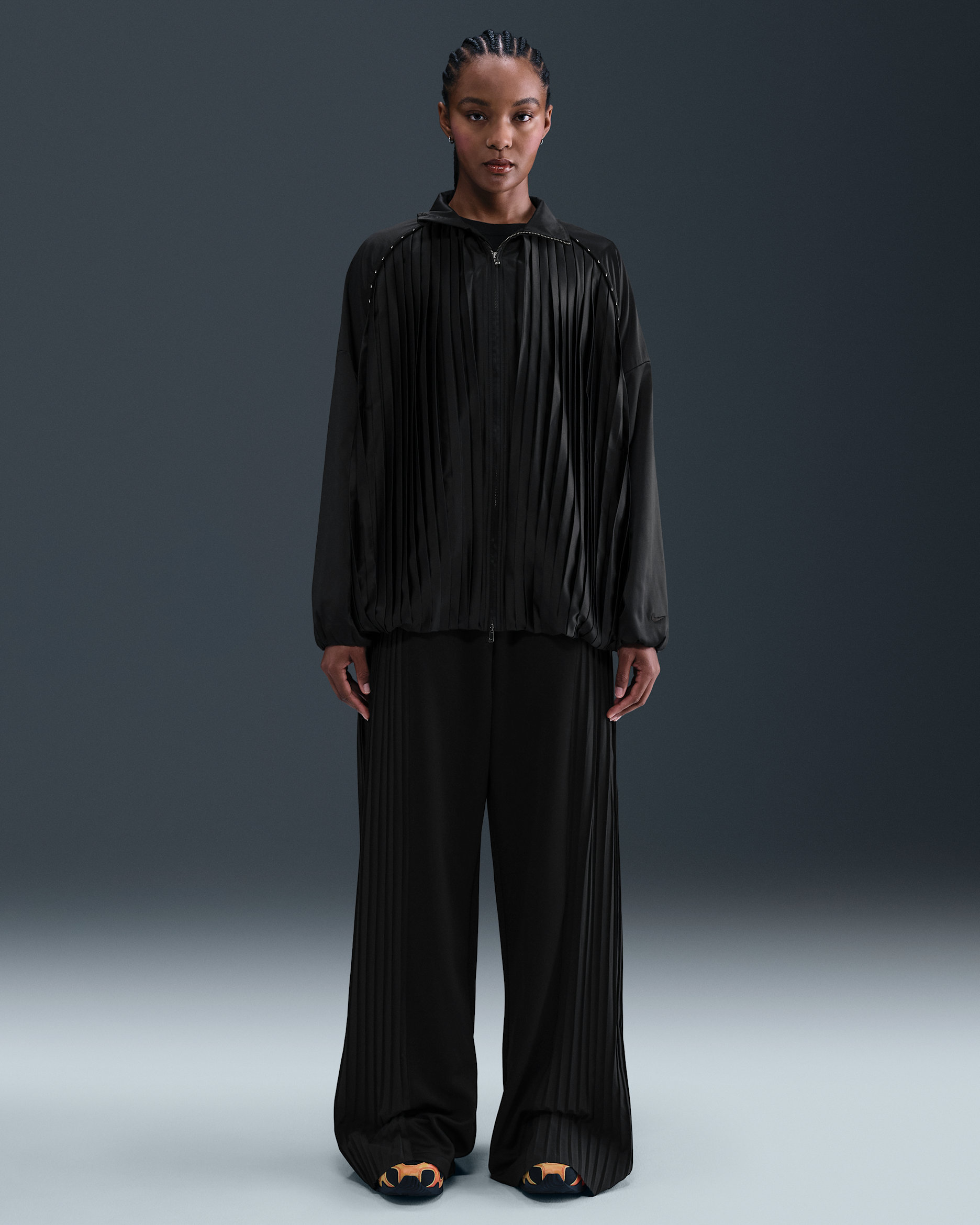 Nike Sportswear Women's Pleated Trousers - Black/Sail