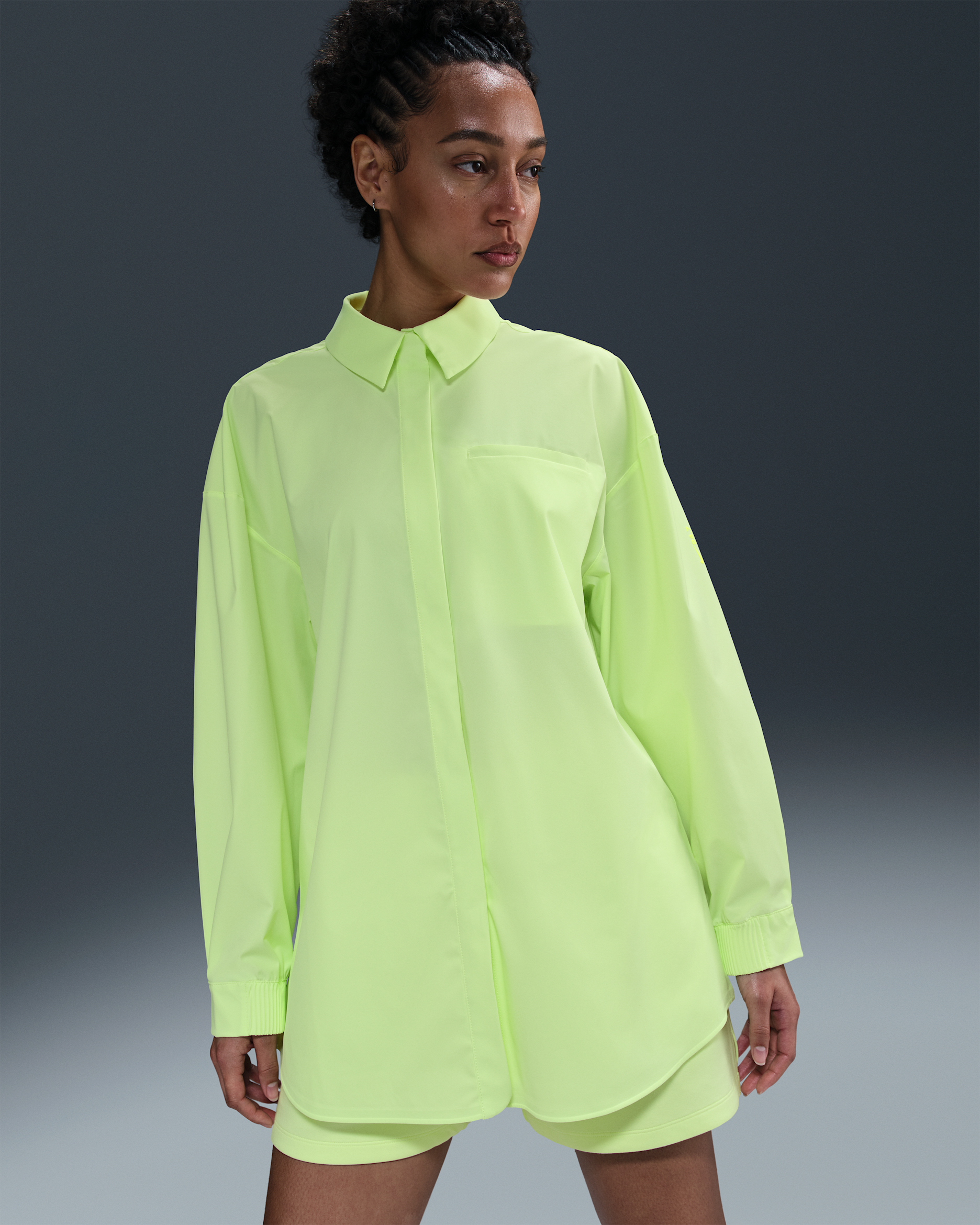Oversized Nike 24.7 PerfectStretch Dri-FIT-trøje med lange ærmer til kvinder - Barely Volt/Volt Ice