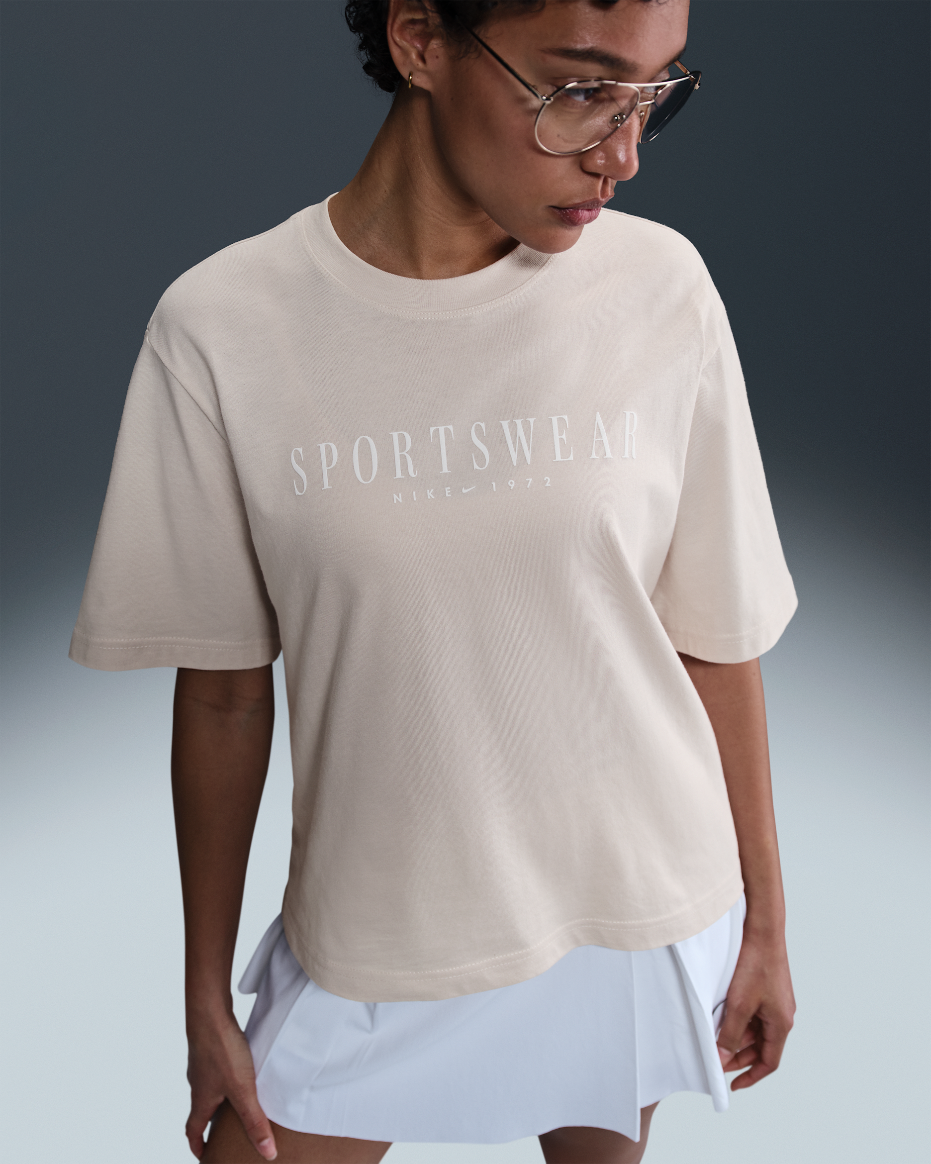 Nike Sportswear Women's Boxy T-Shirt - Light Orewood Brown/White