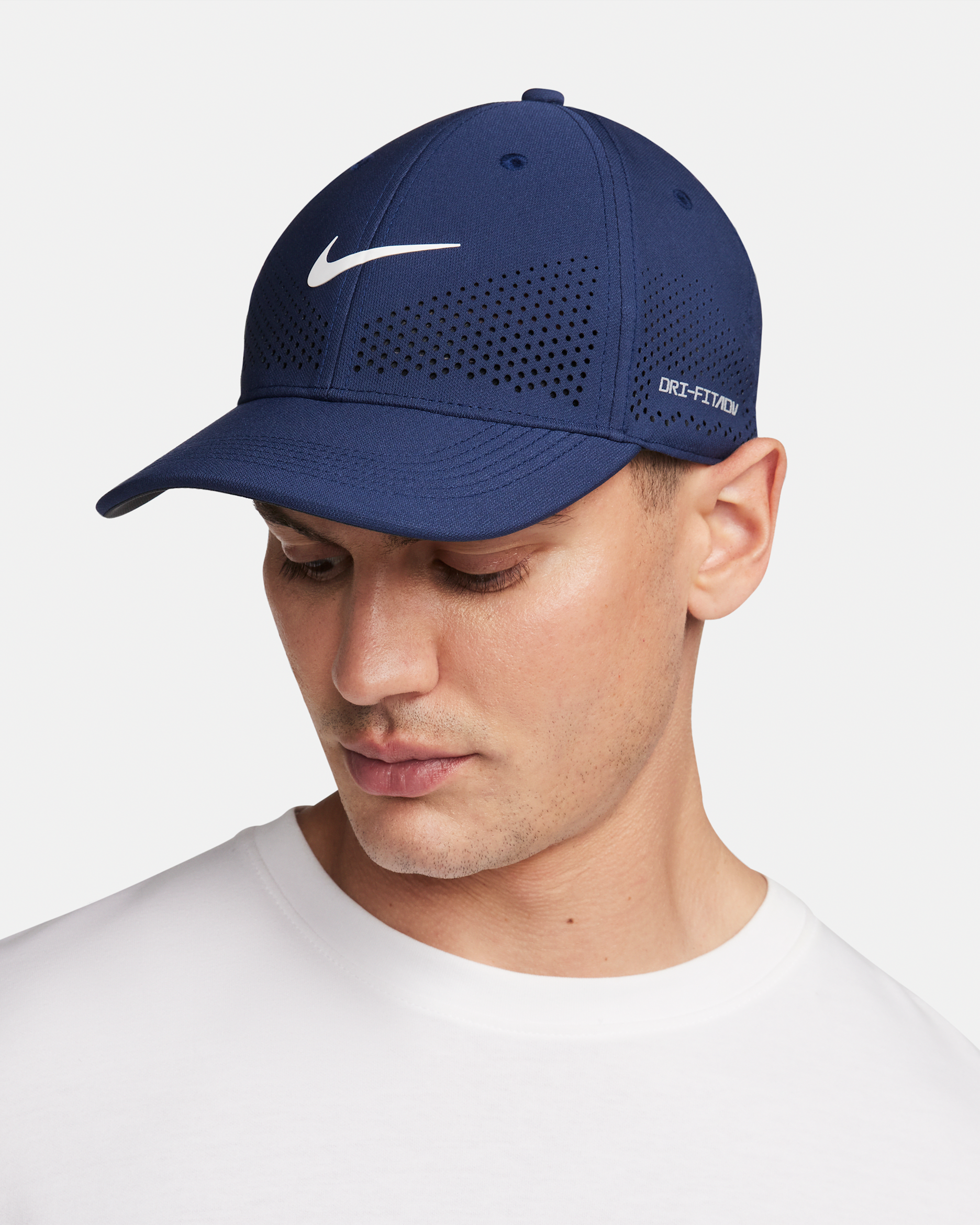 Nike Dri-FIT ADV Club Structured Swoosh Cap - Midnight Navy/White