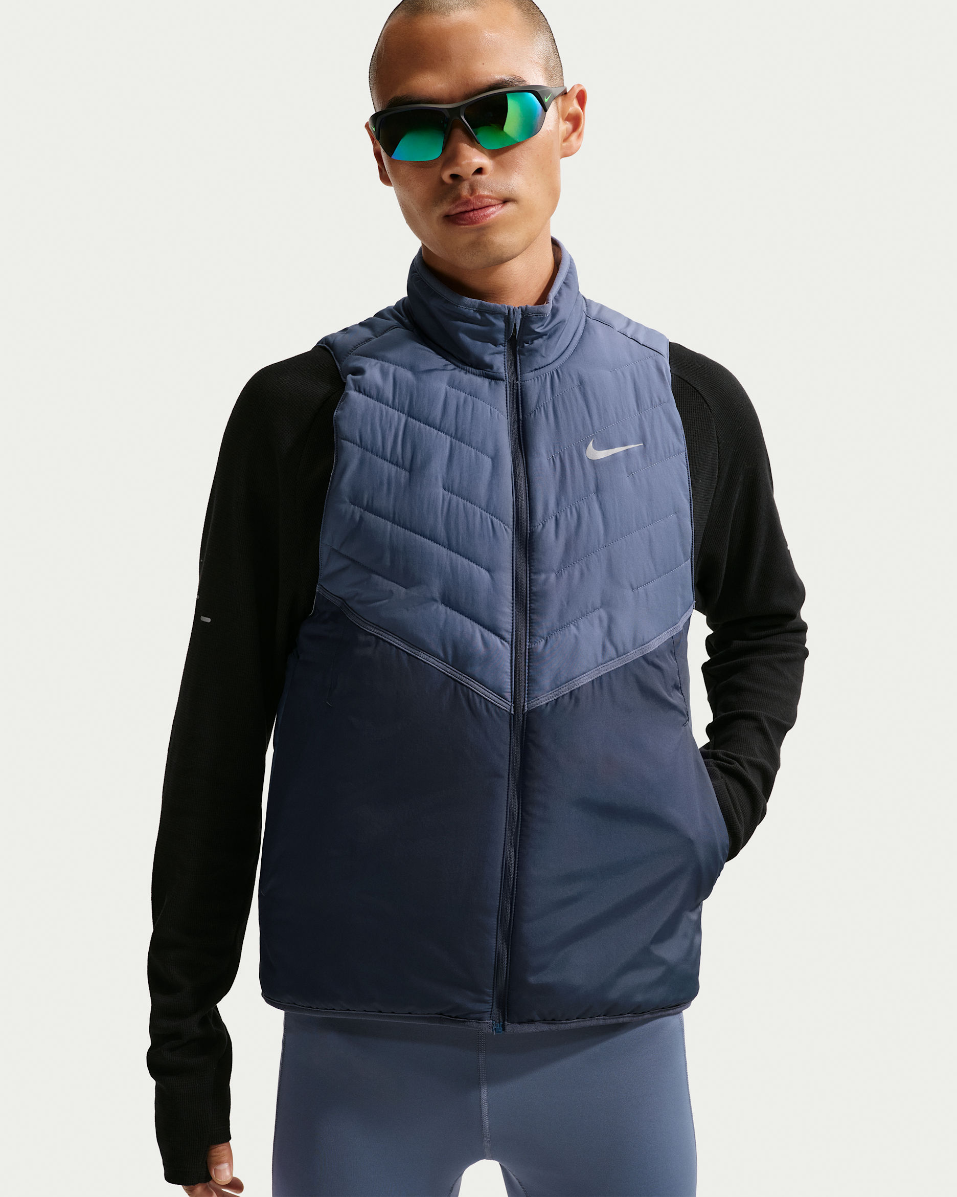 Nike Herren-Laufweste mit Synthetikfüllung und Therma-FIT Repel - Diffused Blue/Thunder Blue