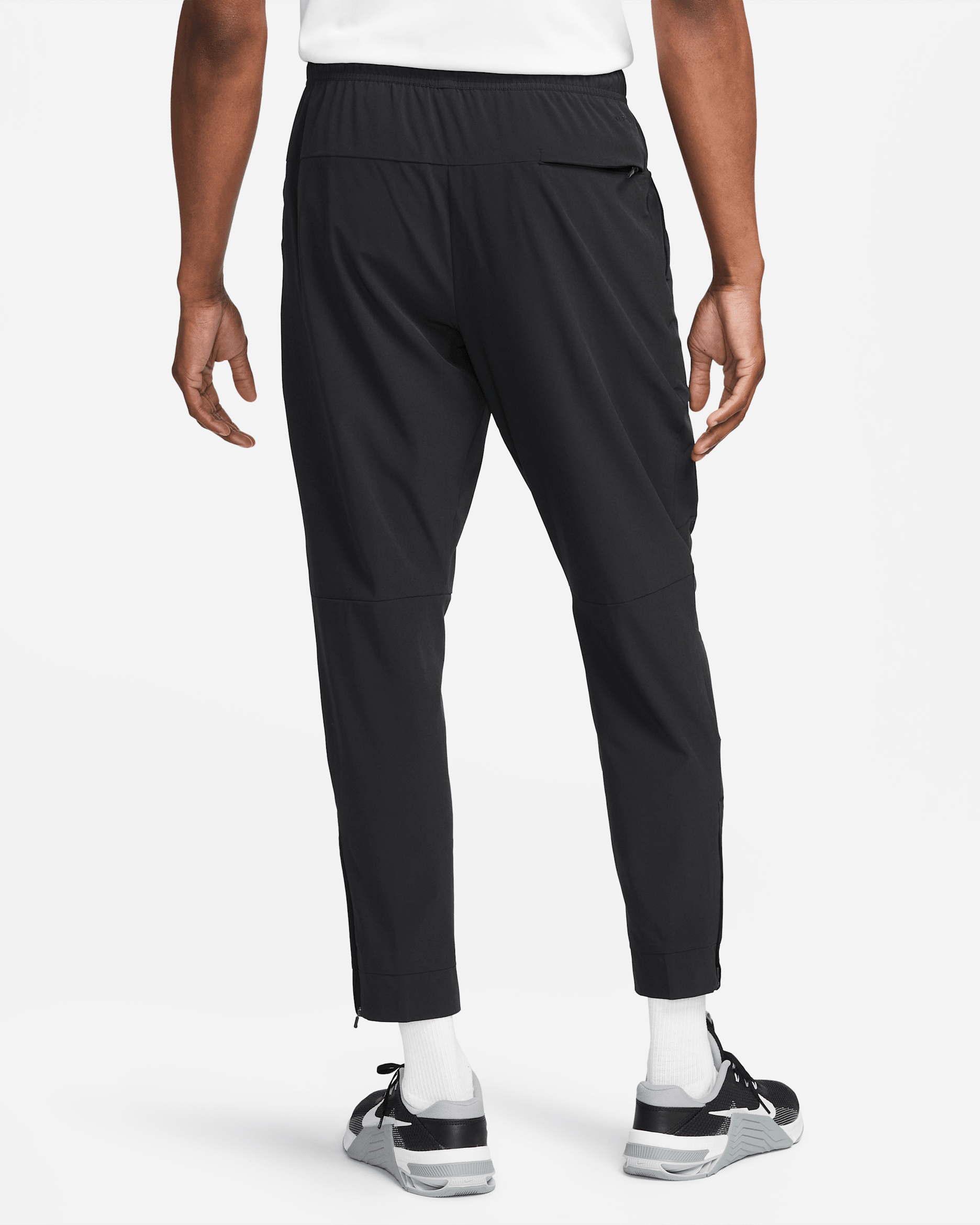 Nike Unlimited Men's Dri-FIT Zippered Cuff Versatile Pants