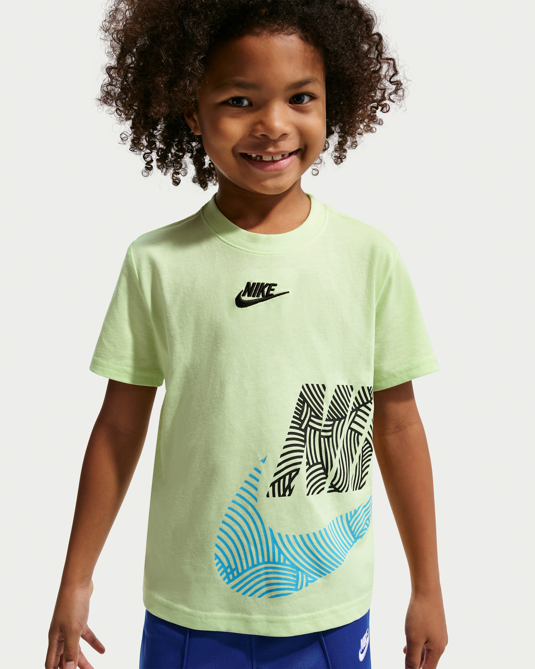 Playera oversized para niños talla pequeña Nike In The Zone - Lima líquida claro