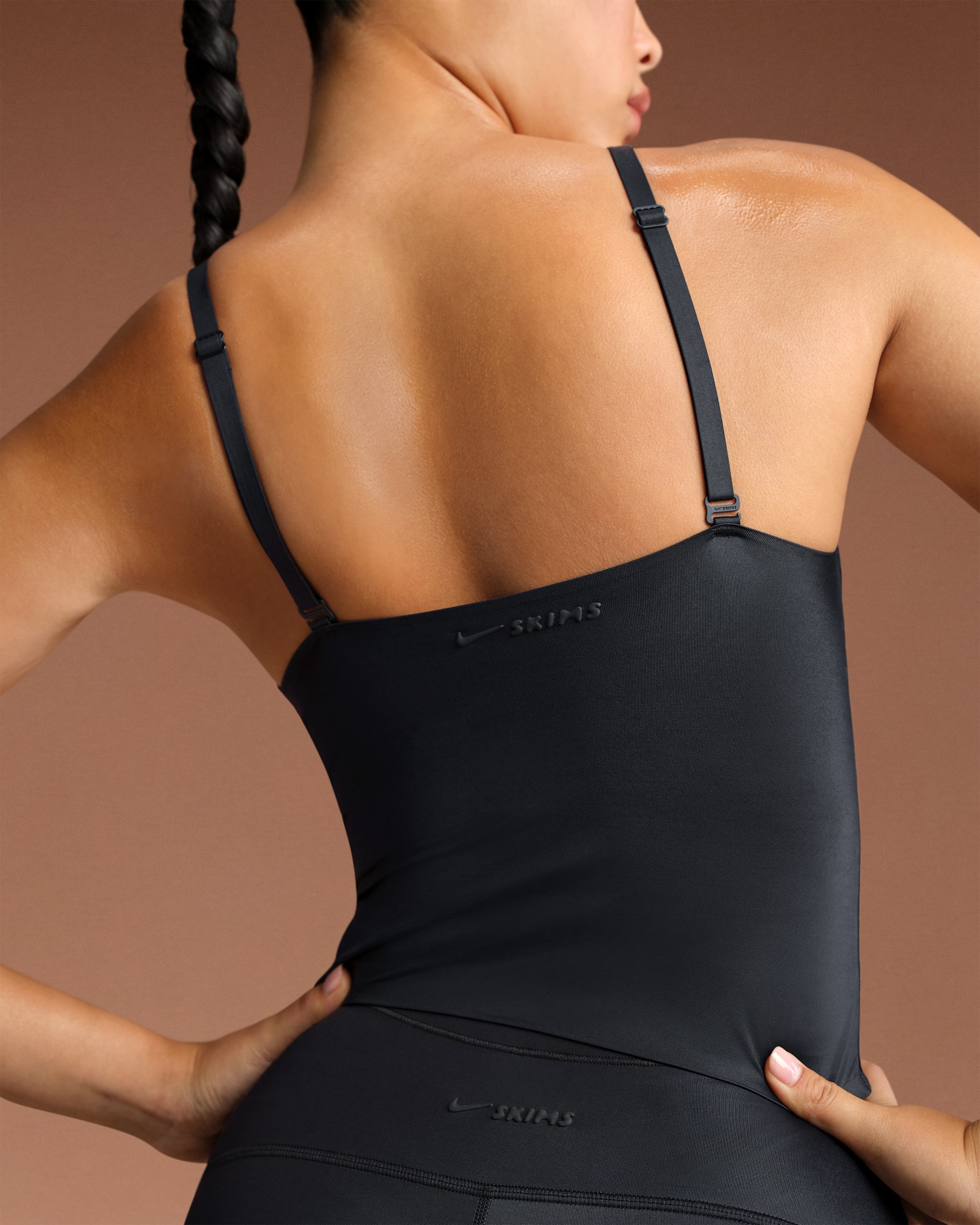 NikeSKIMS Shine Women's V-Neck Tank Top